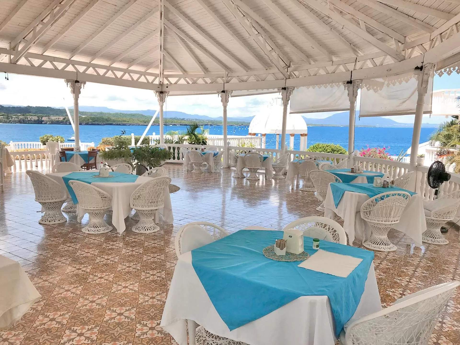 Restaurant/places to eat in Piergiorgio Palace Hotel