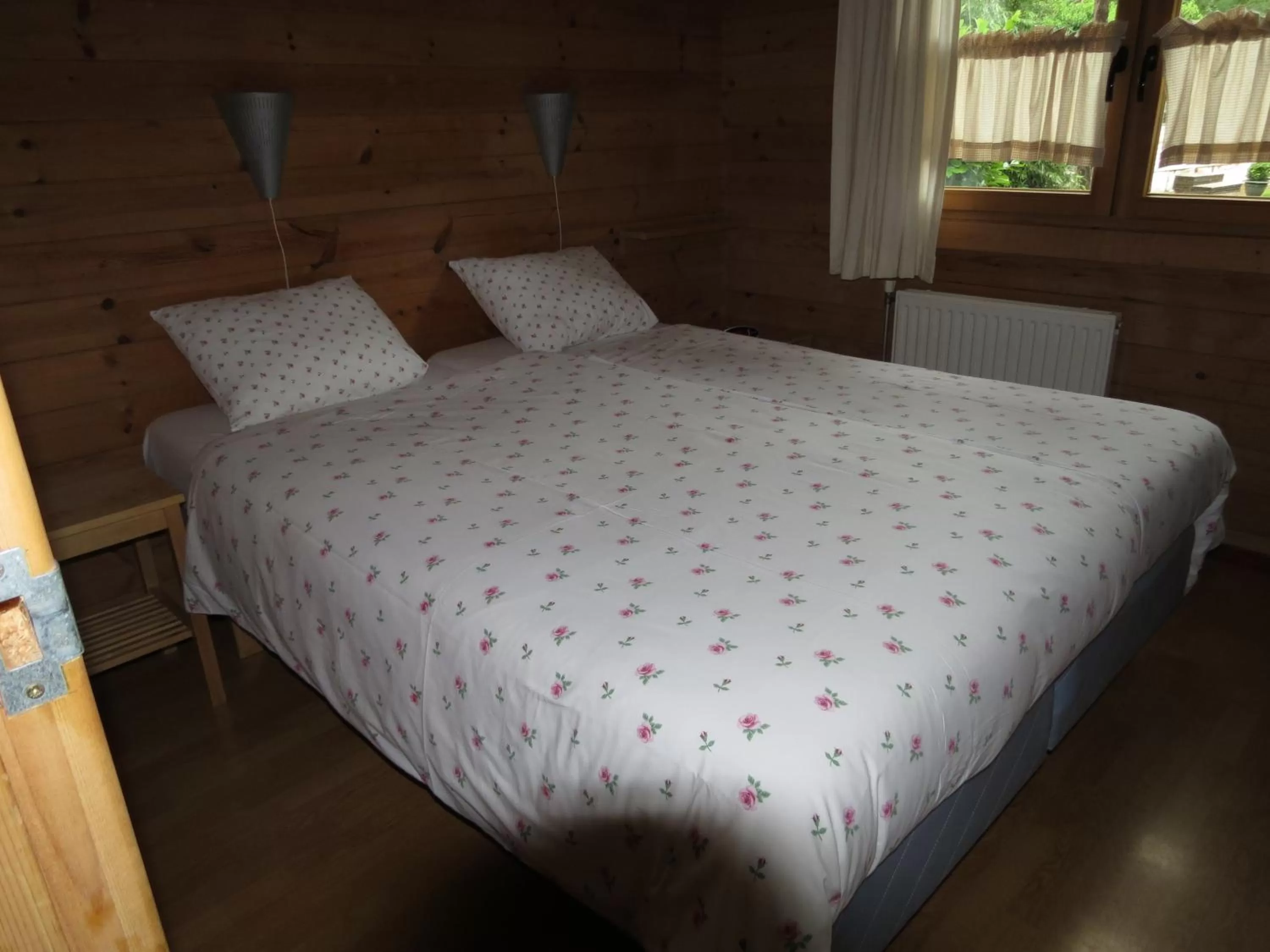 Bed in Motel- Bungalow-& Chaletpark de Brenkberg