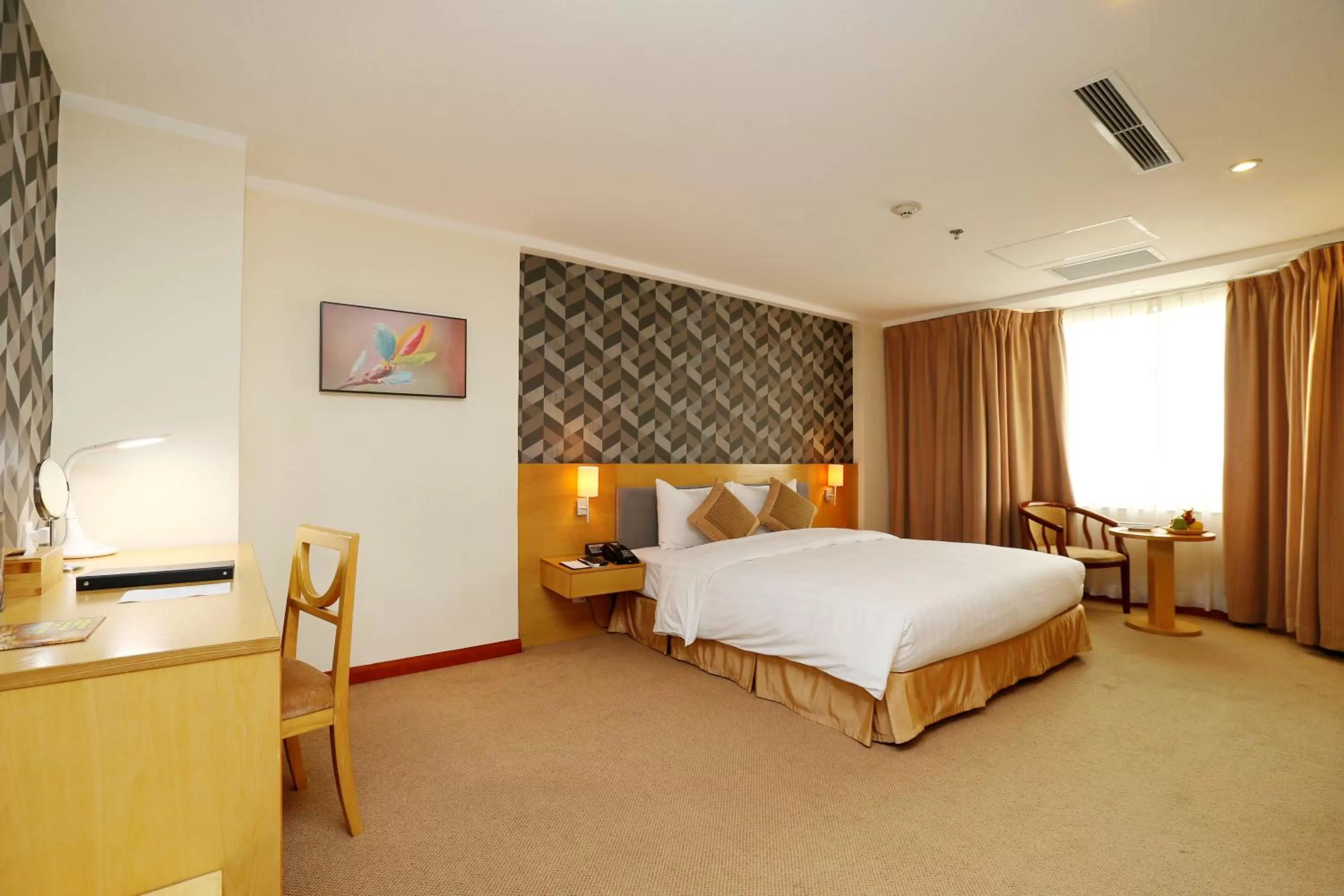 Bed in La Casa Hanoi Hotel