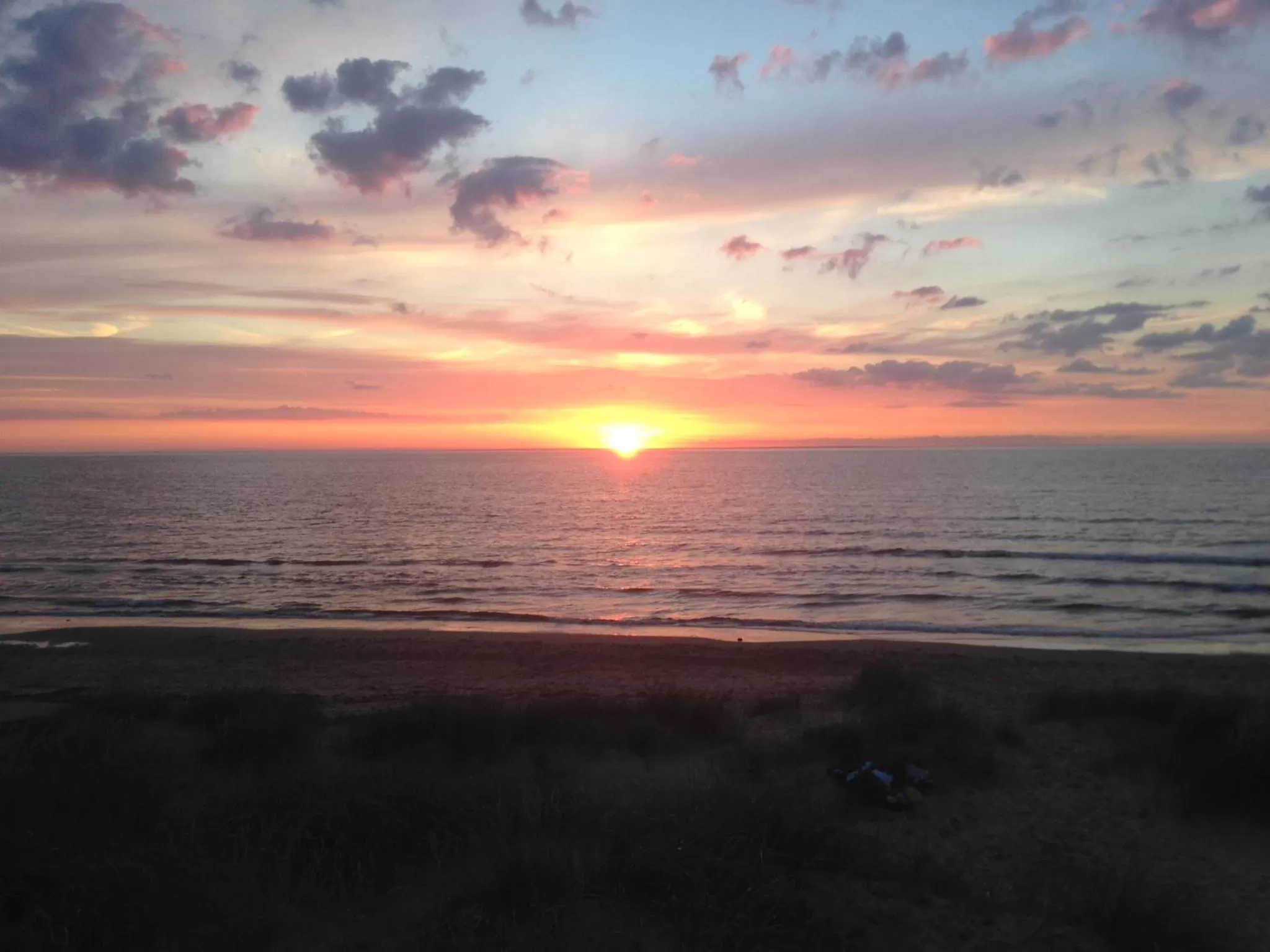 Beach in Cliff Farmhouse B&B Suites