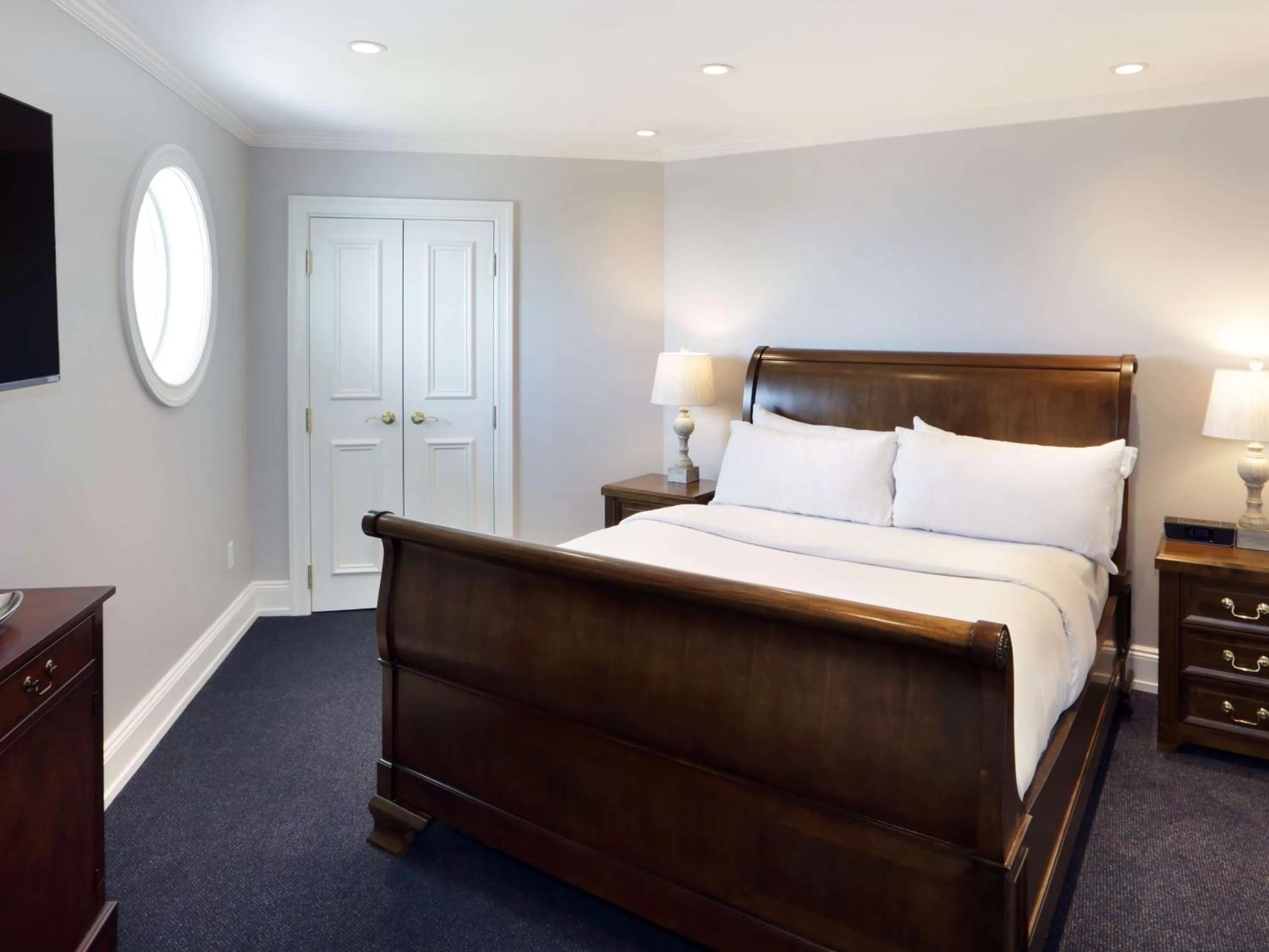 Bed in Madison Beach Hotel, Curio Collection by Hilton