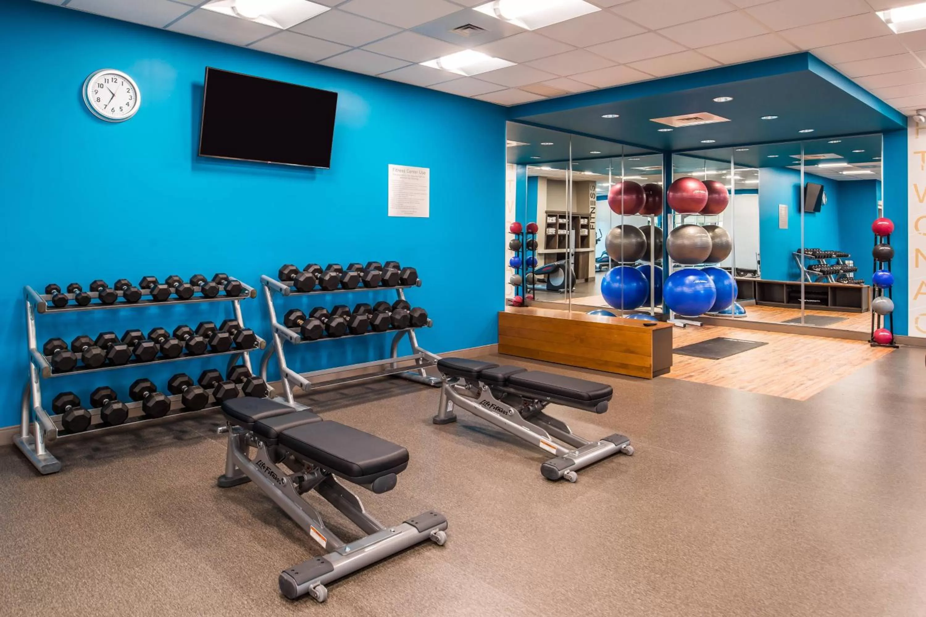 Fitness centre/facilities in Fairfield Inn & Suites by Marriott St. Louis Westport