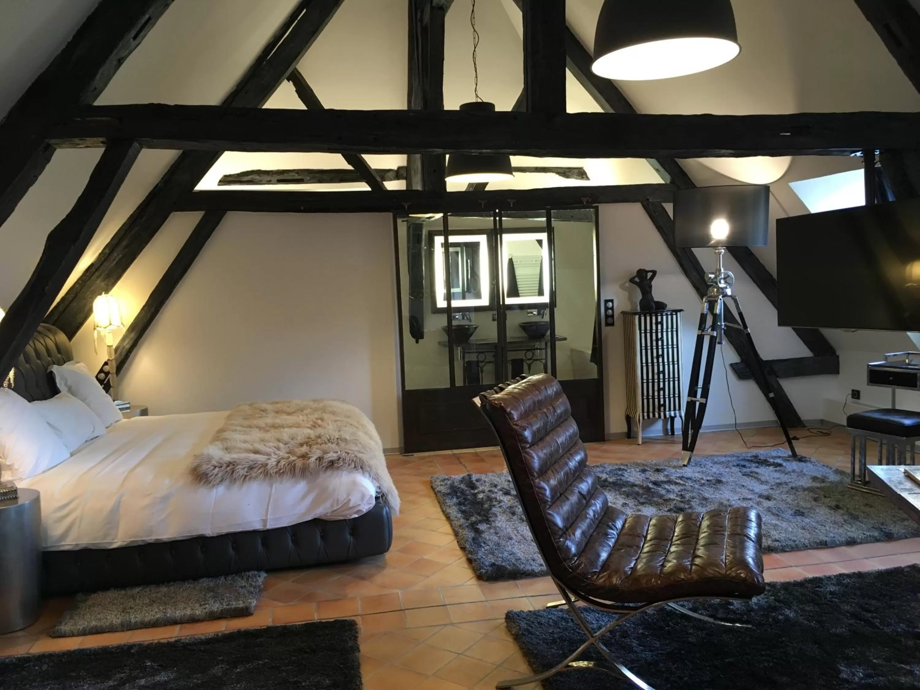 Photo of the whole room, Bed in Demeure des Vieux Bains