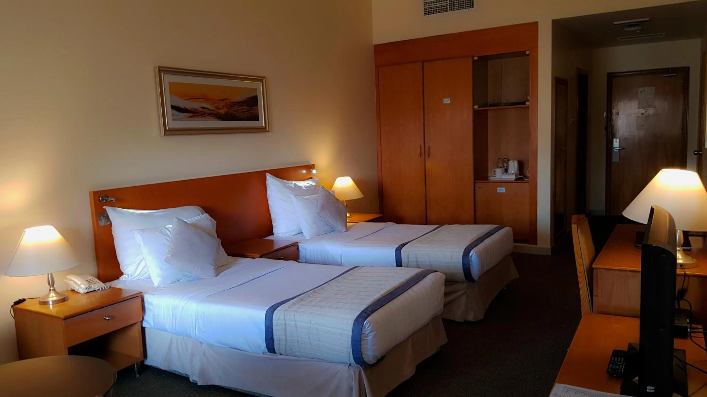 Bed in Lavender Hotel Deira