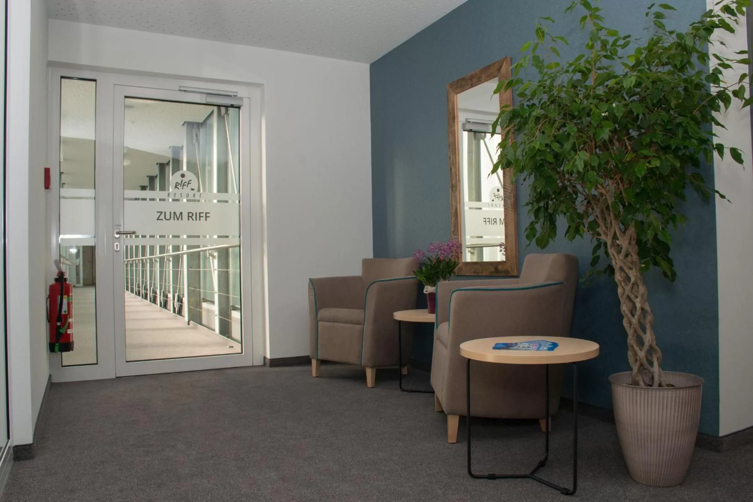 Seating area in Riff Resort