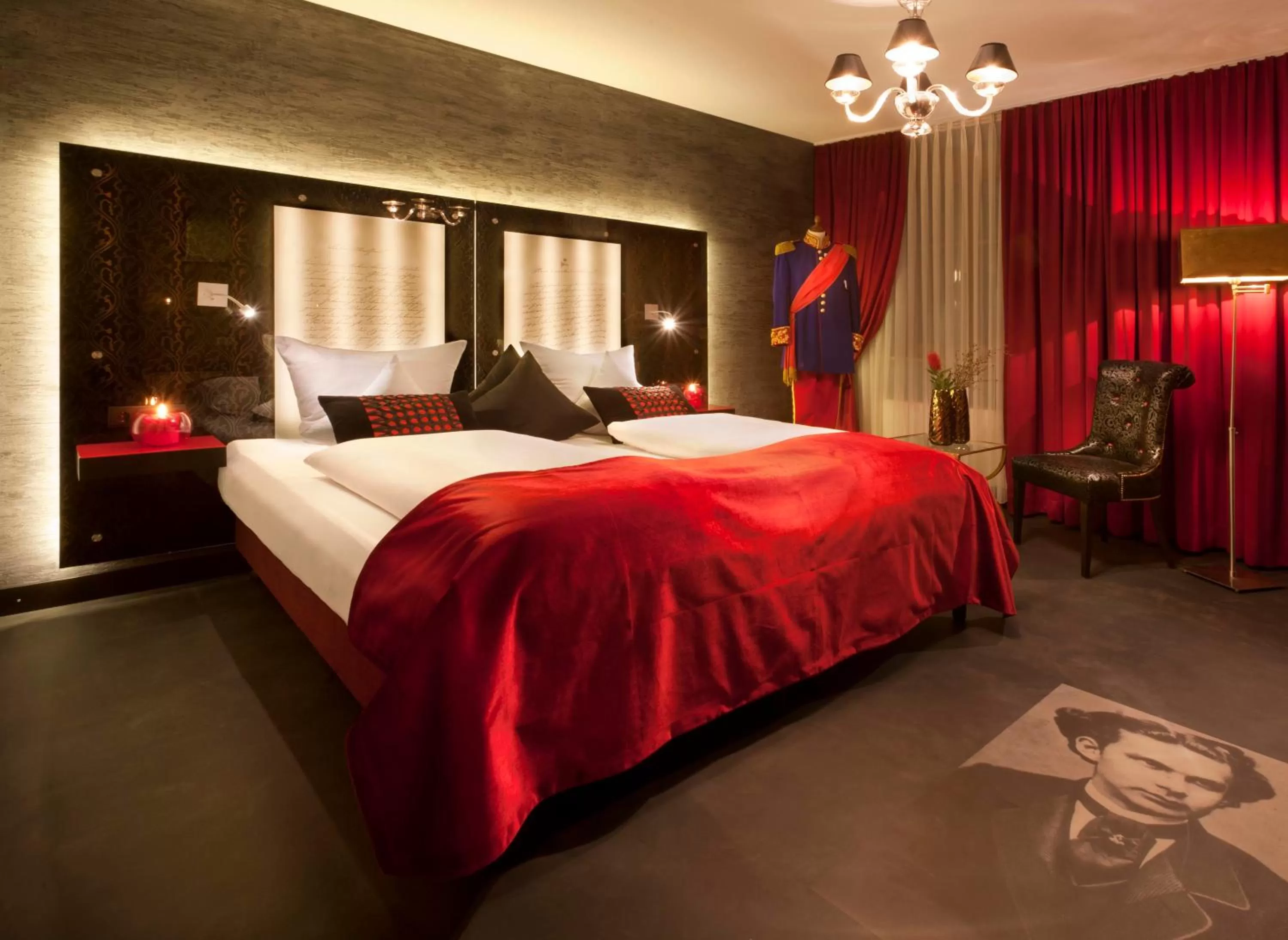 Photo of the whole room, Bed in Hotel Sonne