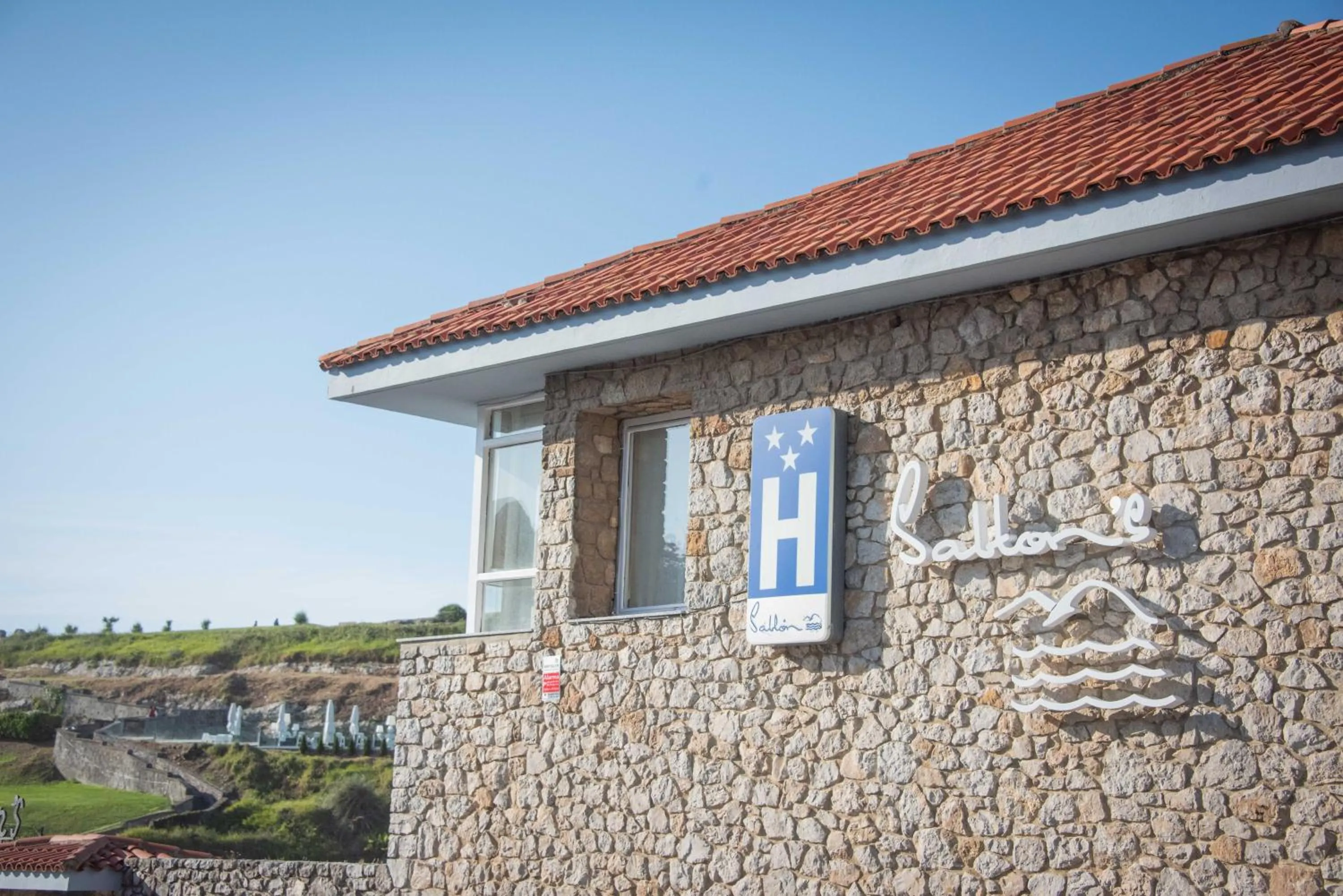 Property building in Hotel Sablón