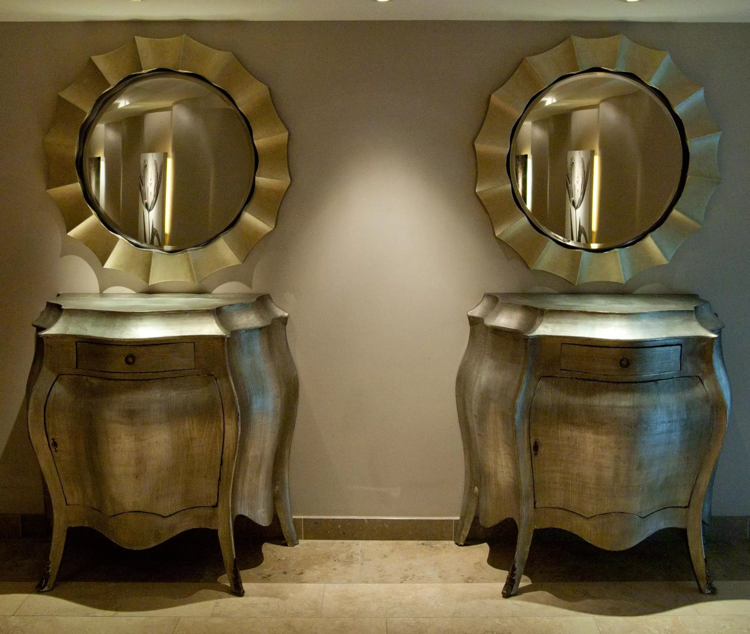 Lobby or reception in Hotel Kilkenny