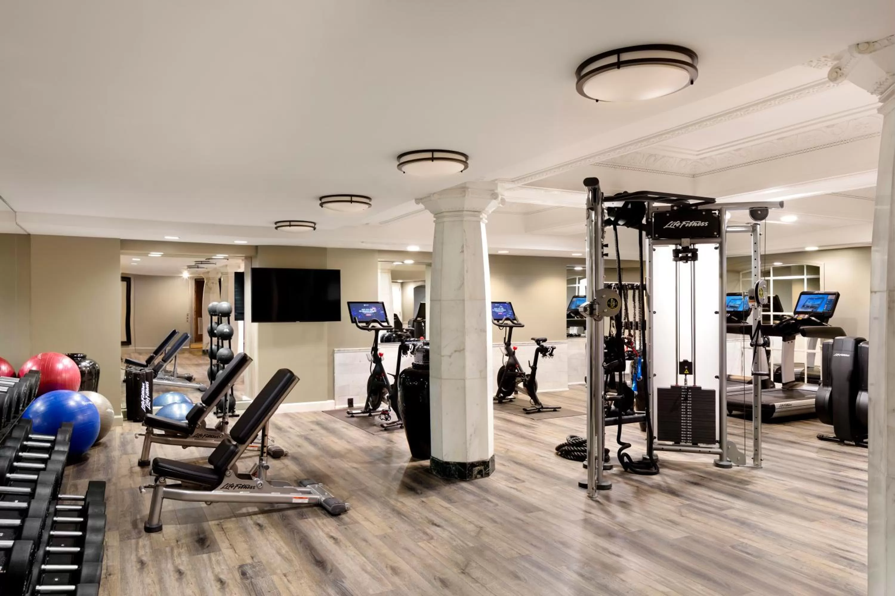 Fitness centre/facilities in Riggs Washington DC