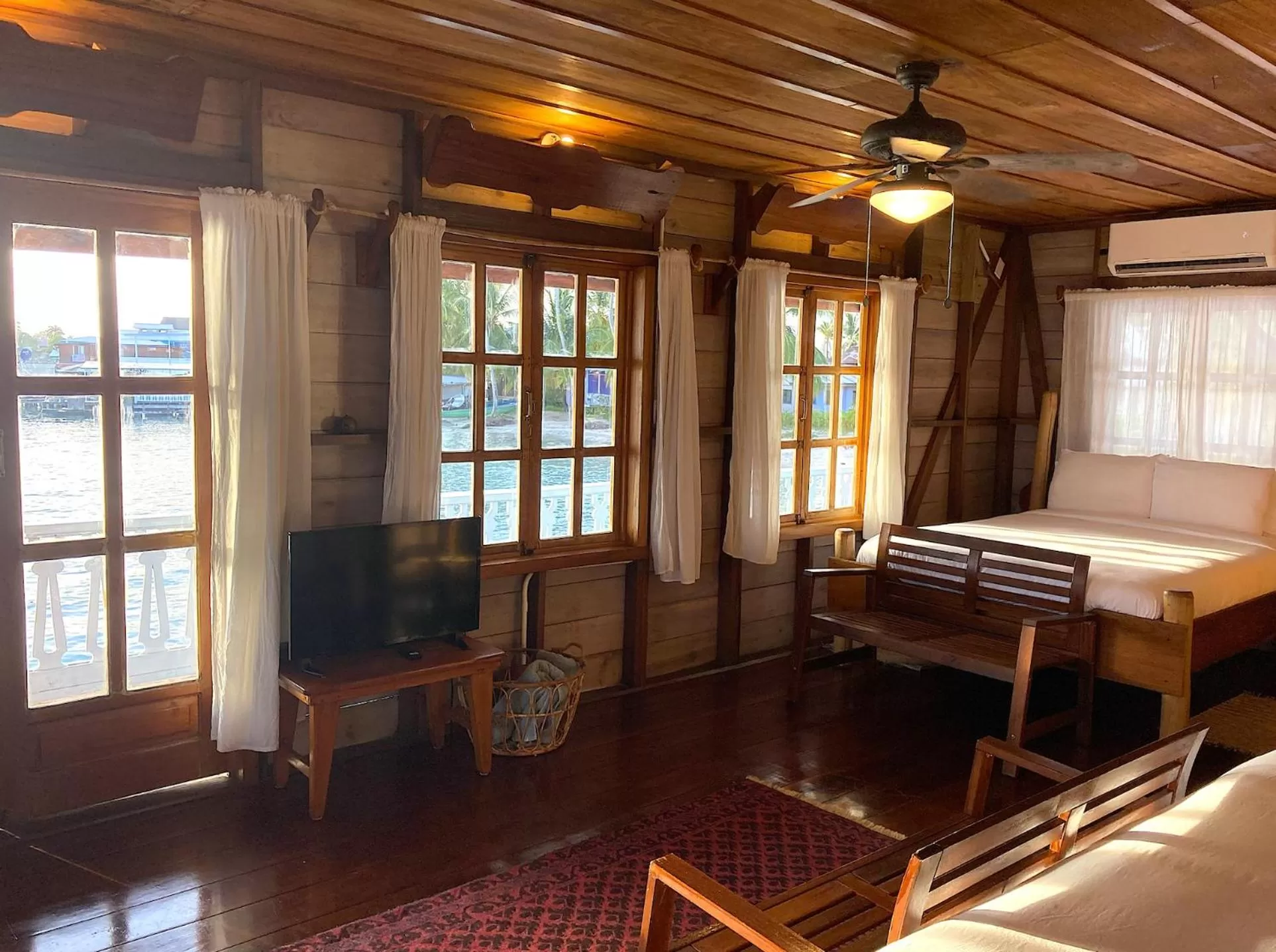 Casa Acuario Boutique Hotel