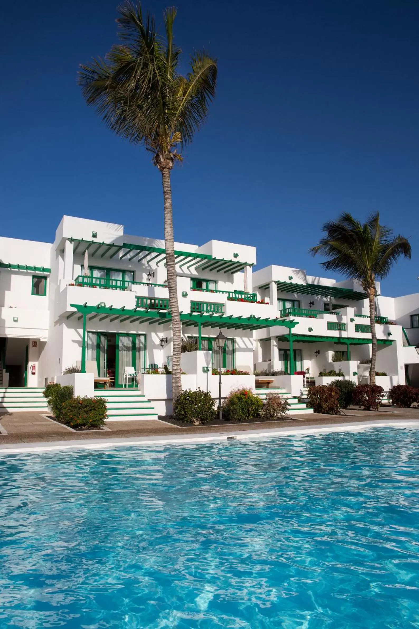 Swimming pool in Nazaret Apartments