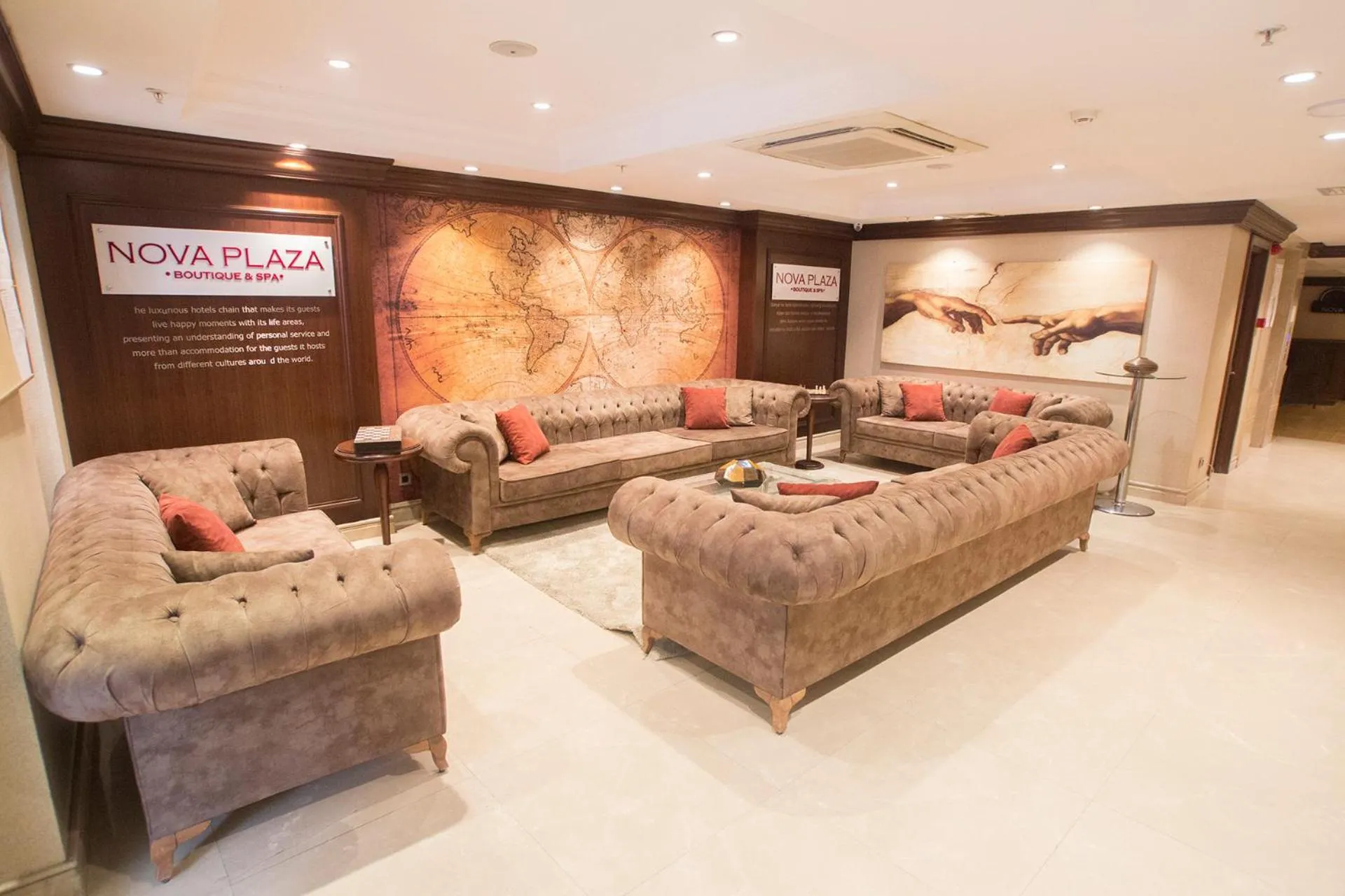 Lobby or reception in Nova Plaza Boutique Hotel & Spa