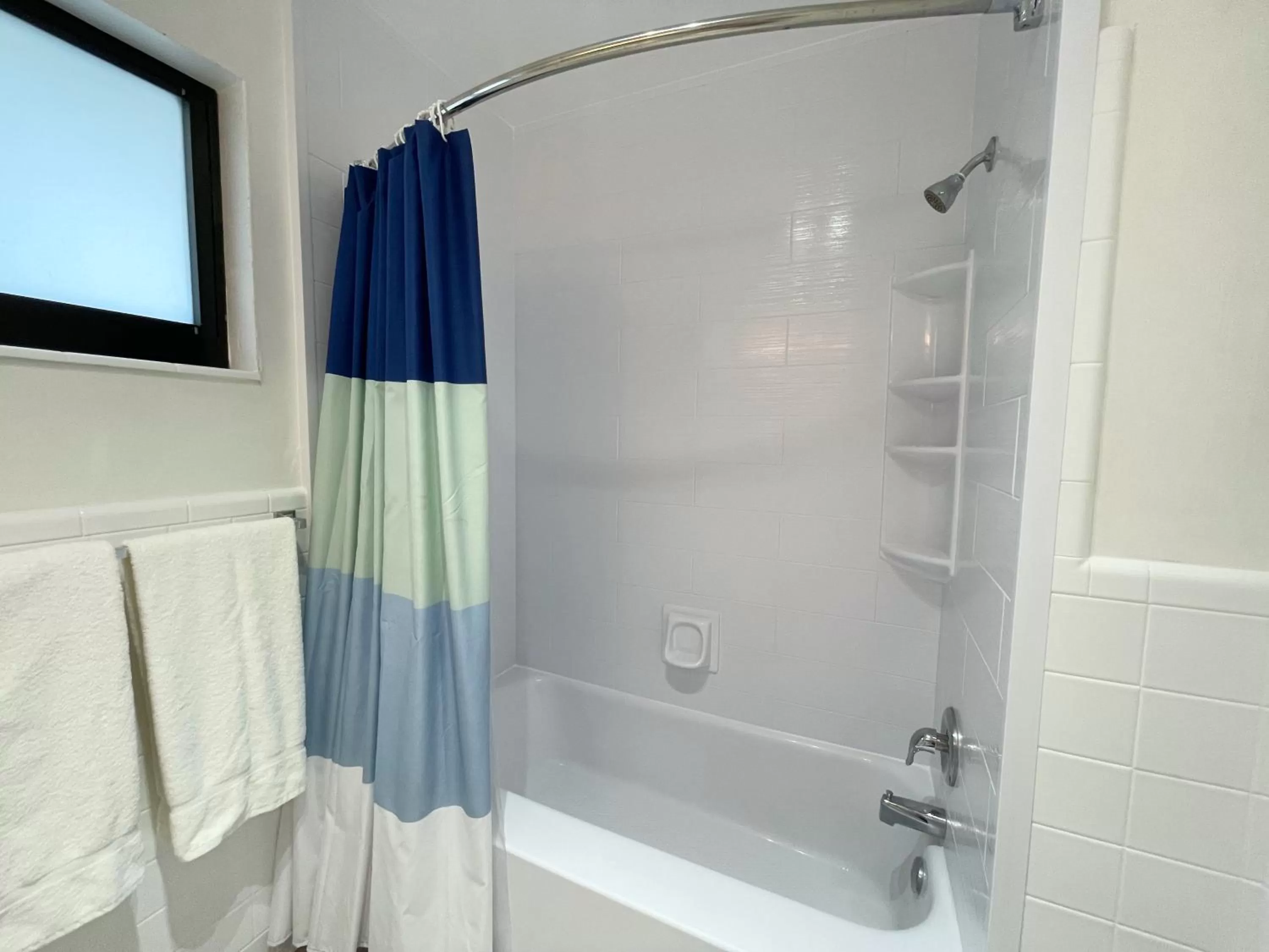 Tropic Isle Beach Resort