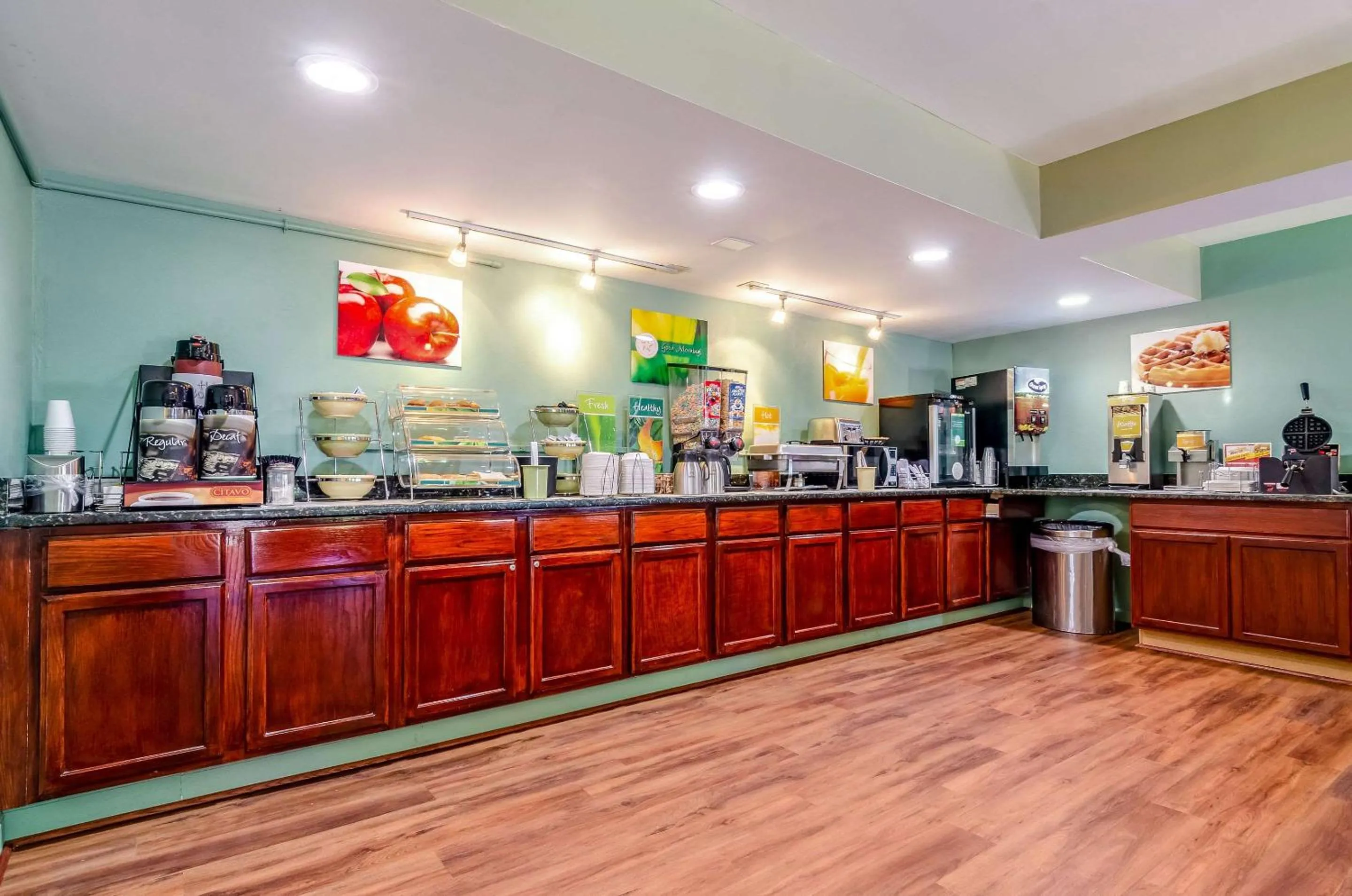 Restaurant/places to eat in Quality Inn & Suites Creedmoor - Butner