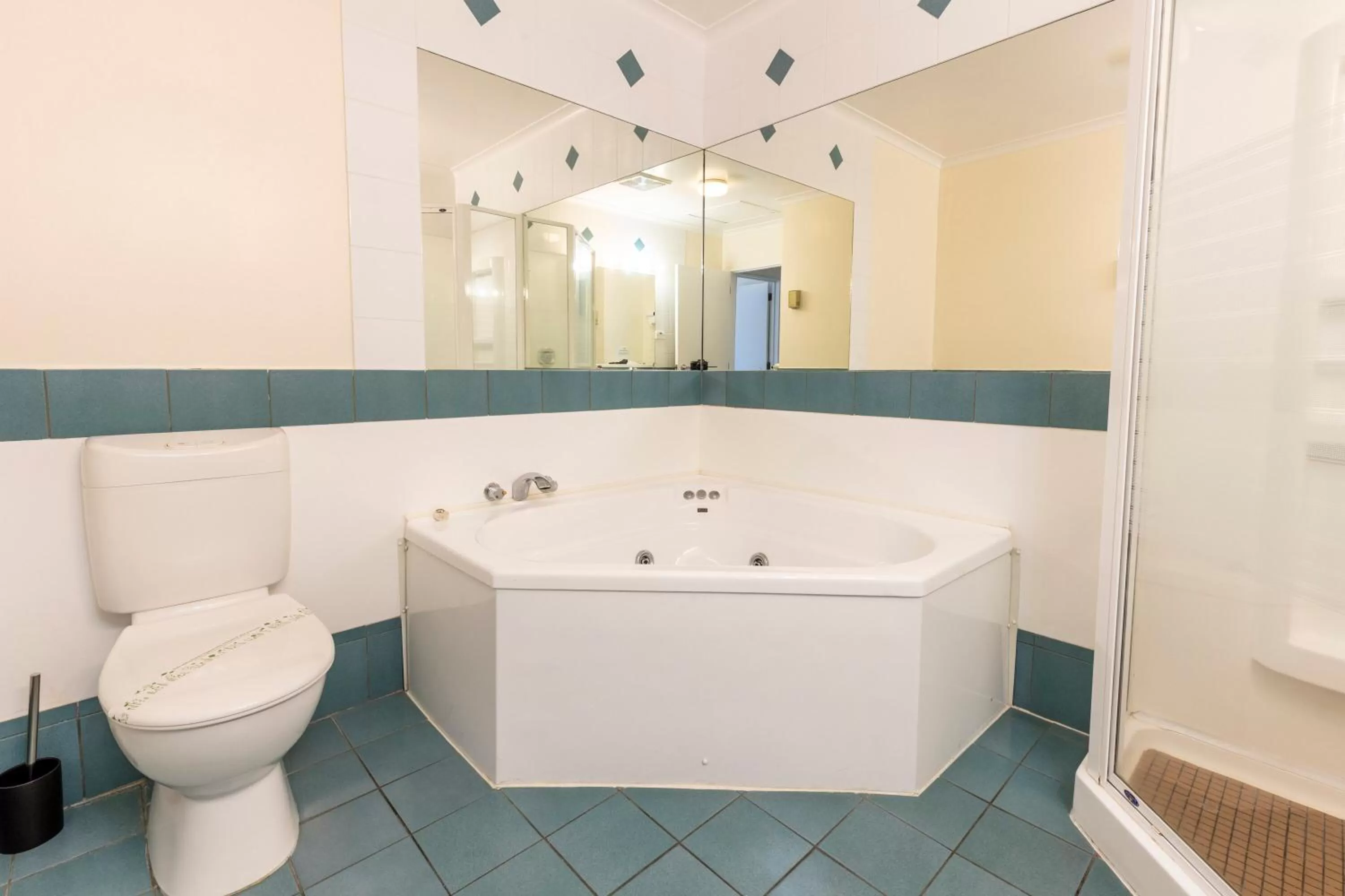 Bathroom in ASURE PRINCE motor lodge