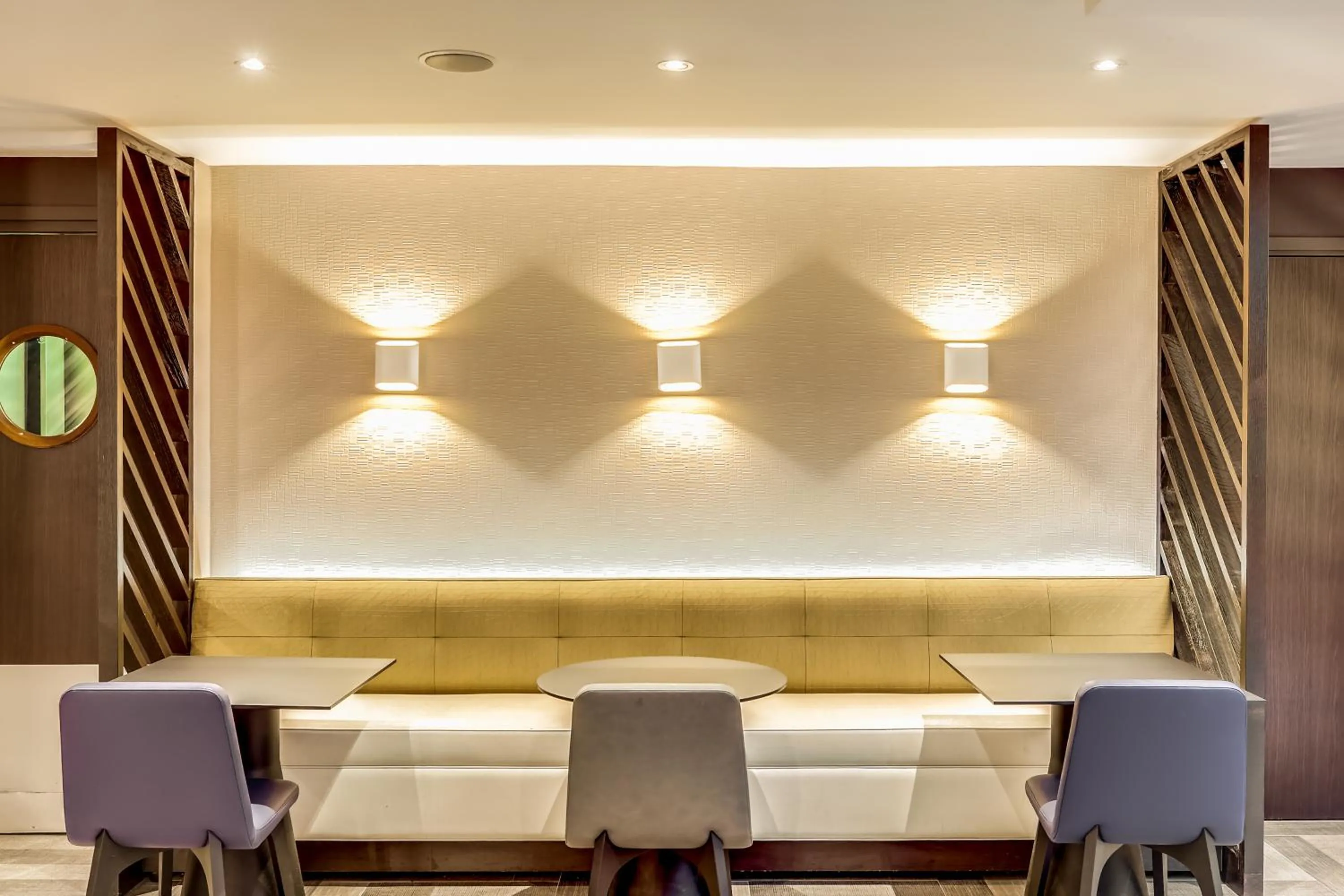 Business facilities in Mercure Paris Arc de Triomphe Etoile