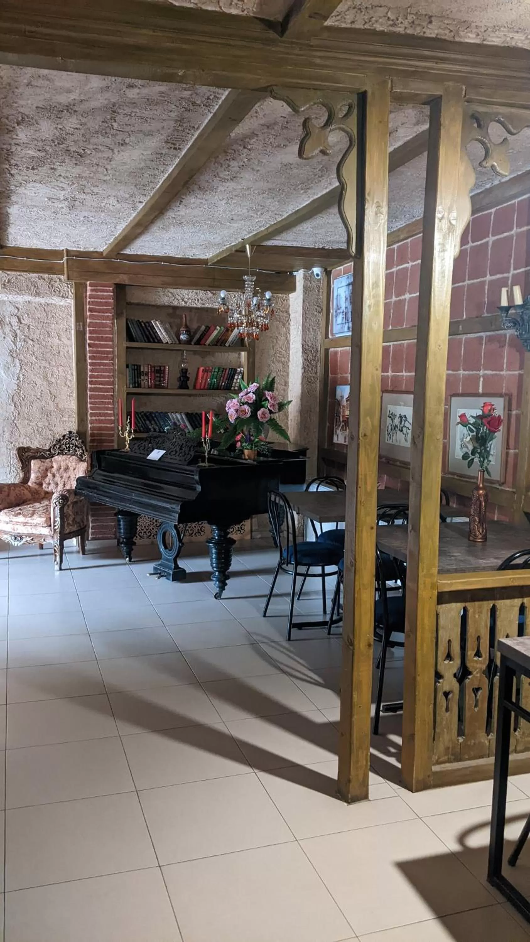 Restaurant/Places to Eat in Hotel Kalanga