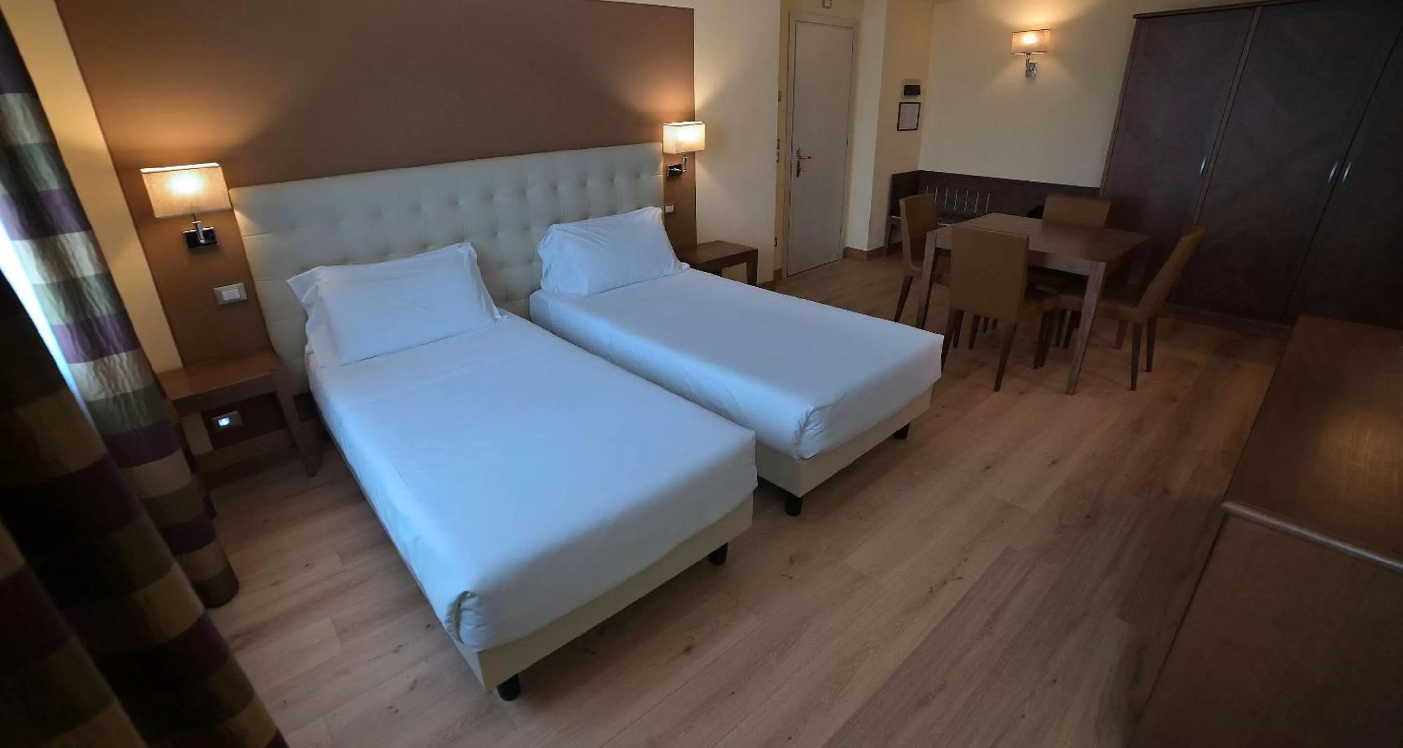 Bed in Best Western Grand Hotel Guinigi