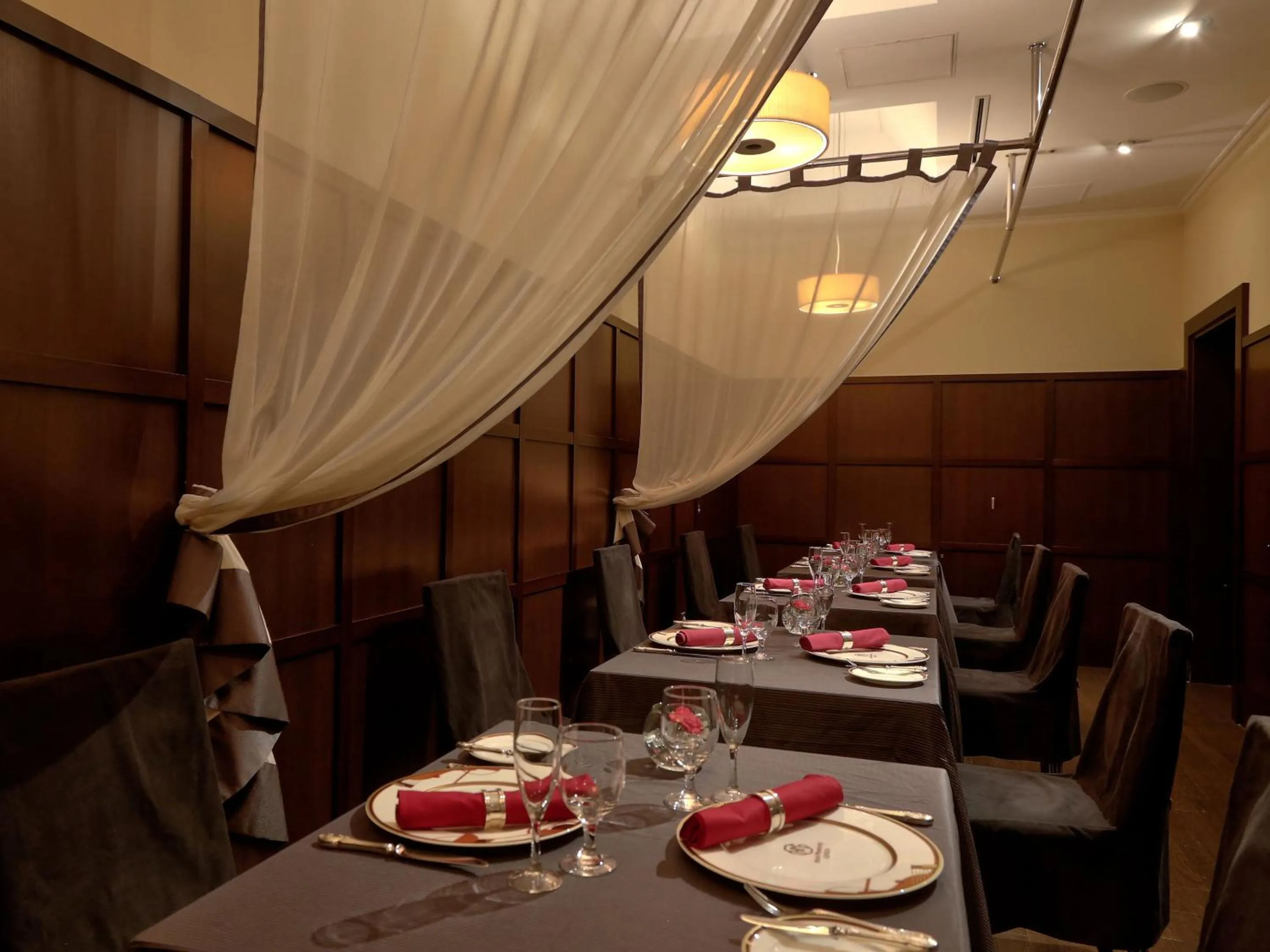 Restaurant/places to eat in Hotel Monterey Ginza