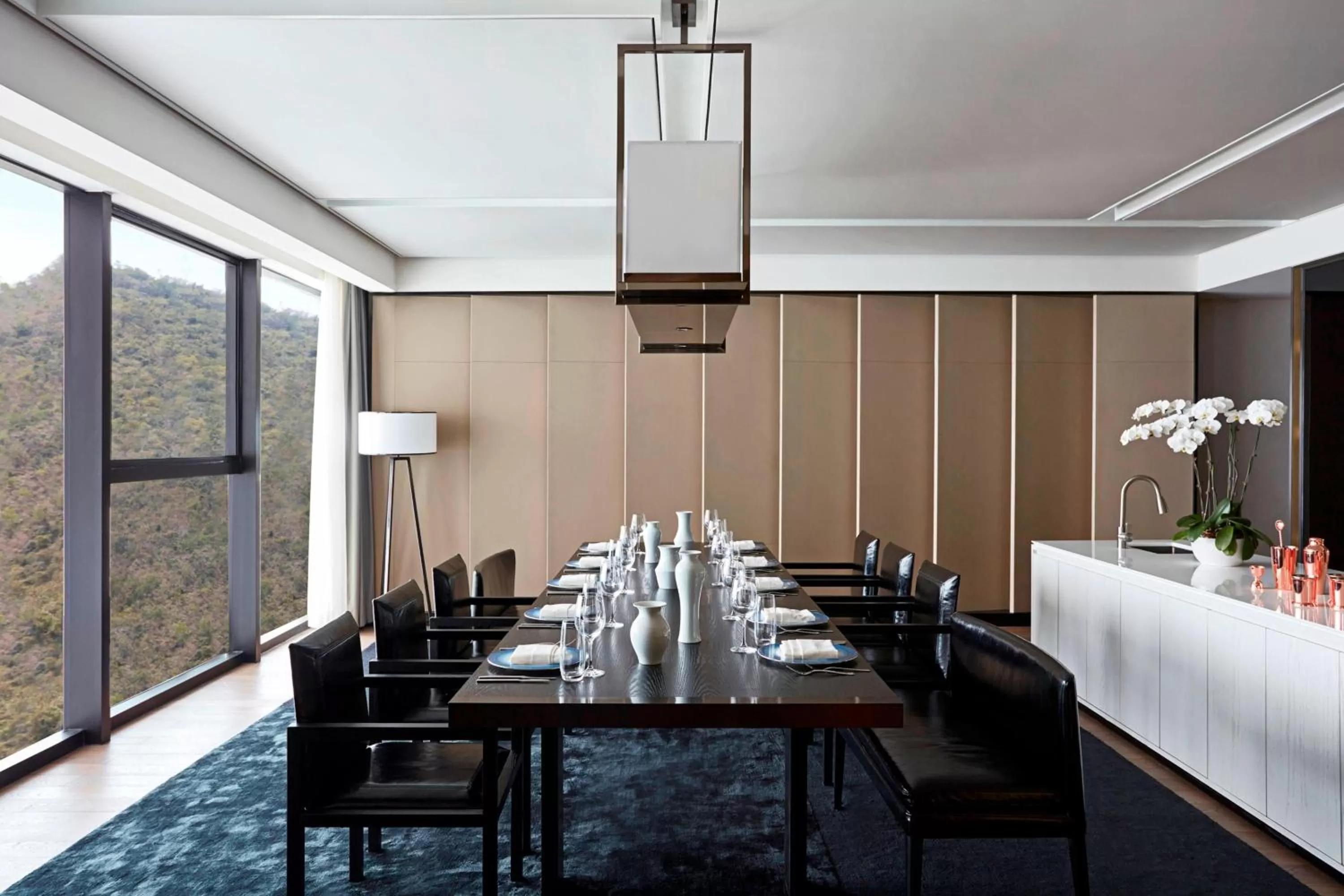 Photo of the whole room in The Shanhaitian Resort Sanya, Autograph Collection