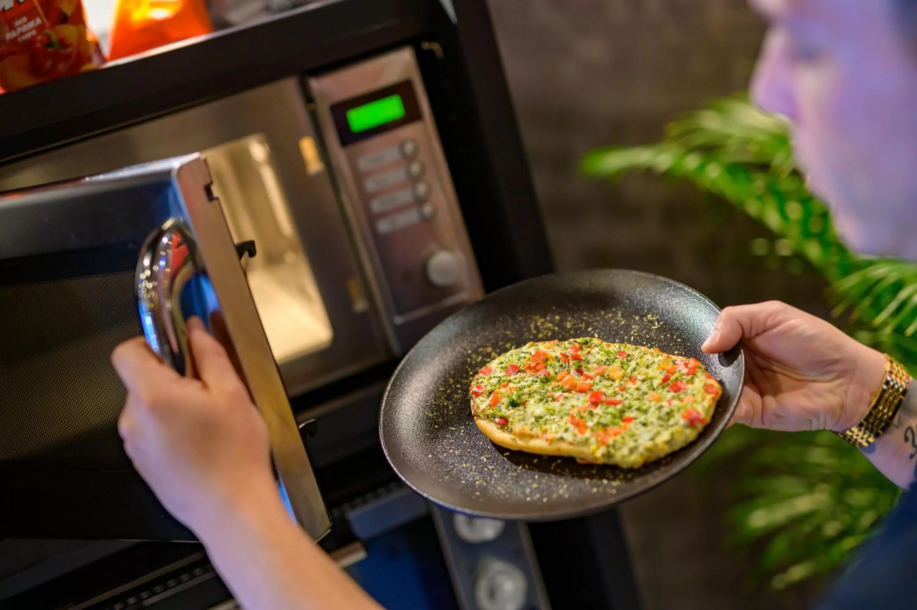 Restaurant/places to eat in Ibis Berlin Hauptbahnhof