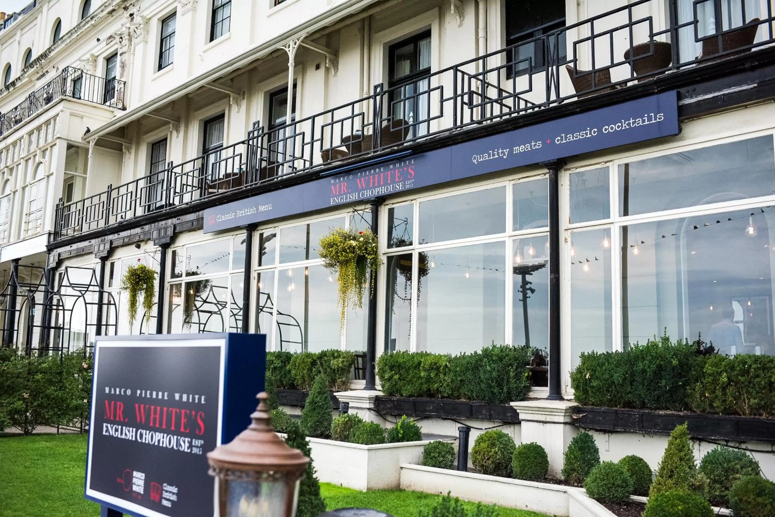 Facade/entrance in Dover Marina Hotel & Spa, Tapestry Collection by Hilton