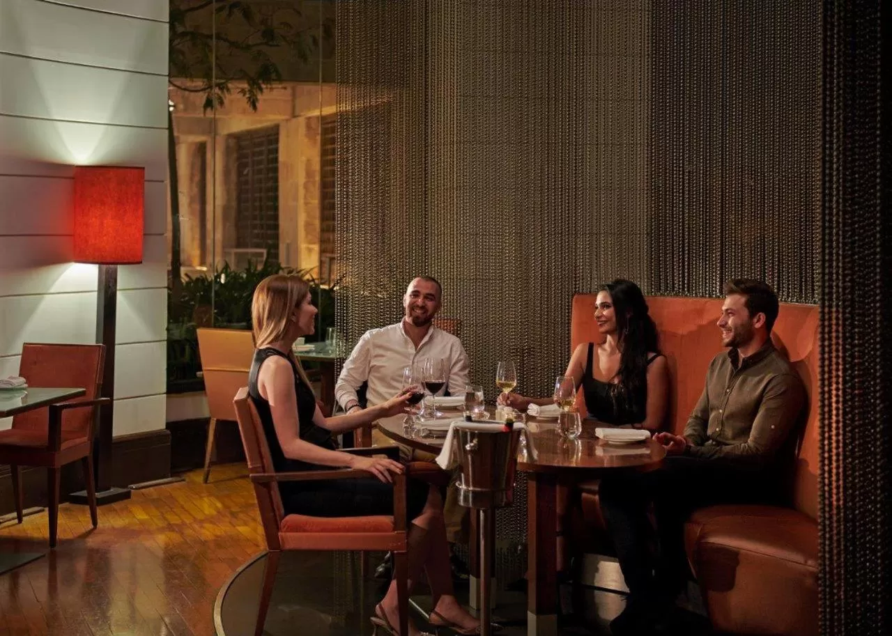 Restaurant/places to eat in Grand Hyatt Amman