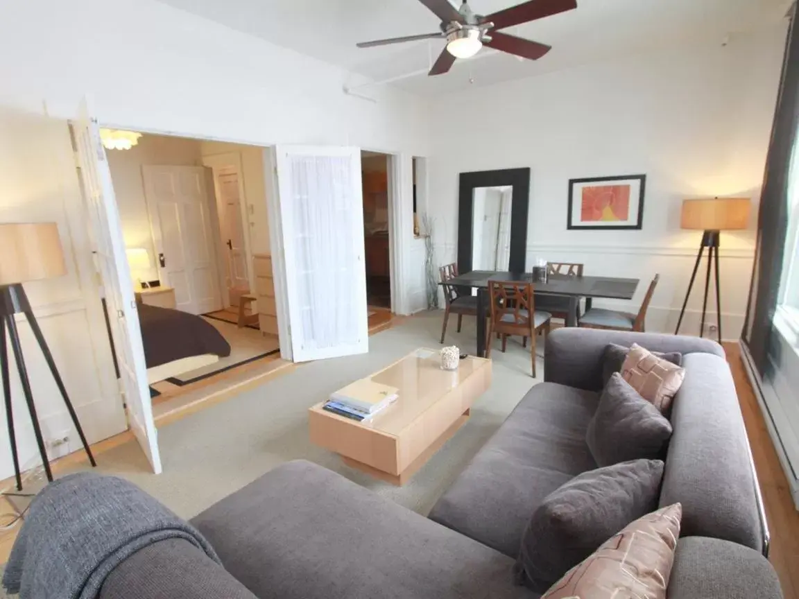 One-Bedroom Suite in The Haus On Mirror Lake One-Bedroom Suite in The Haus On Mirror Lake