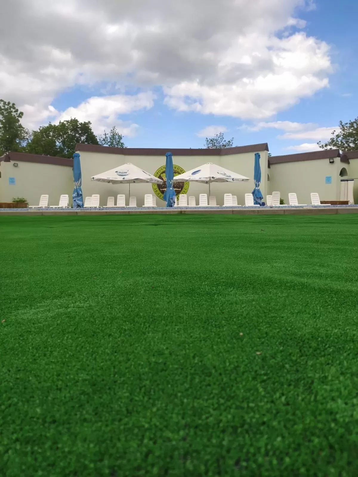 Swimming pool in Zelenyi Kampus