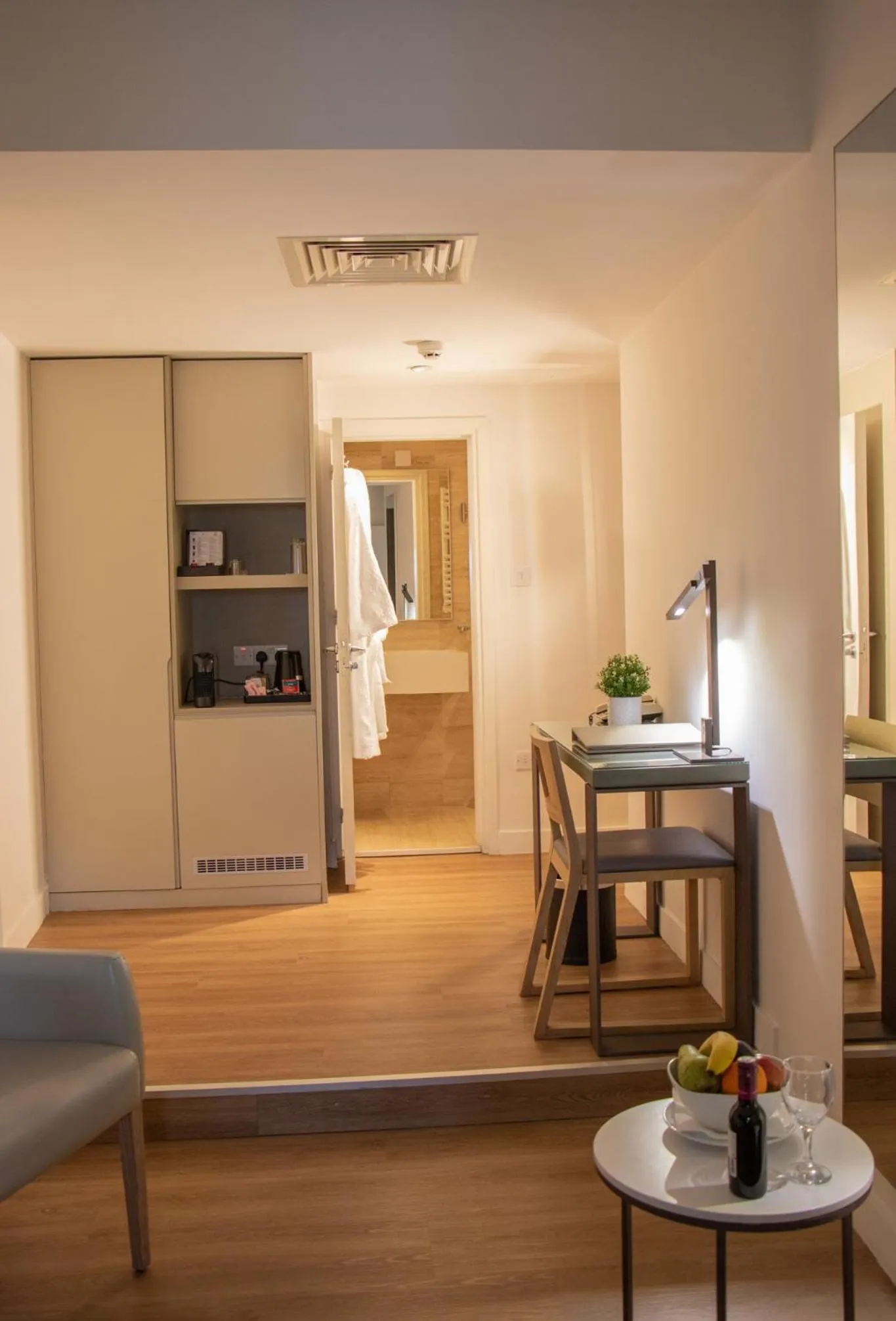 Kitchen or kitchenette in The Classic Hotel Nicosia - Handwritten Collection