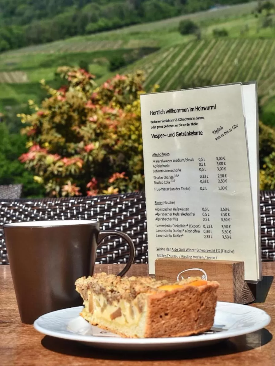 Restaurant/places to eat in Naturhotel Holzwurm