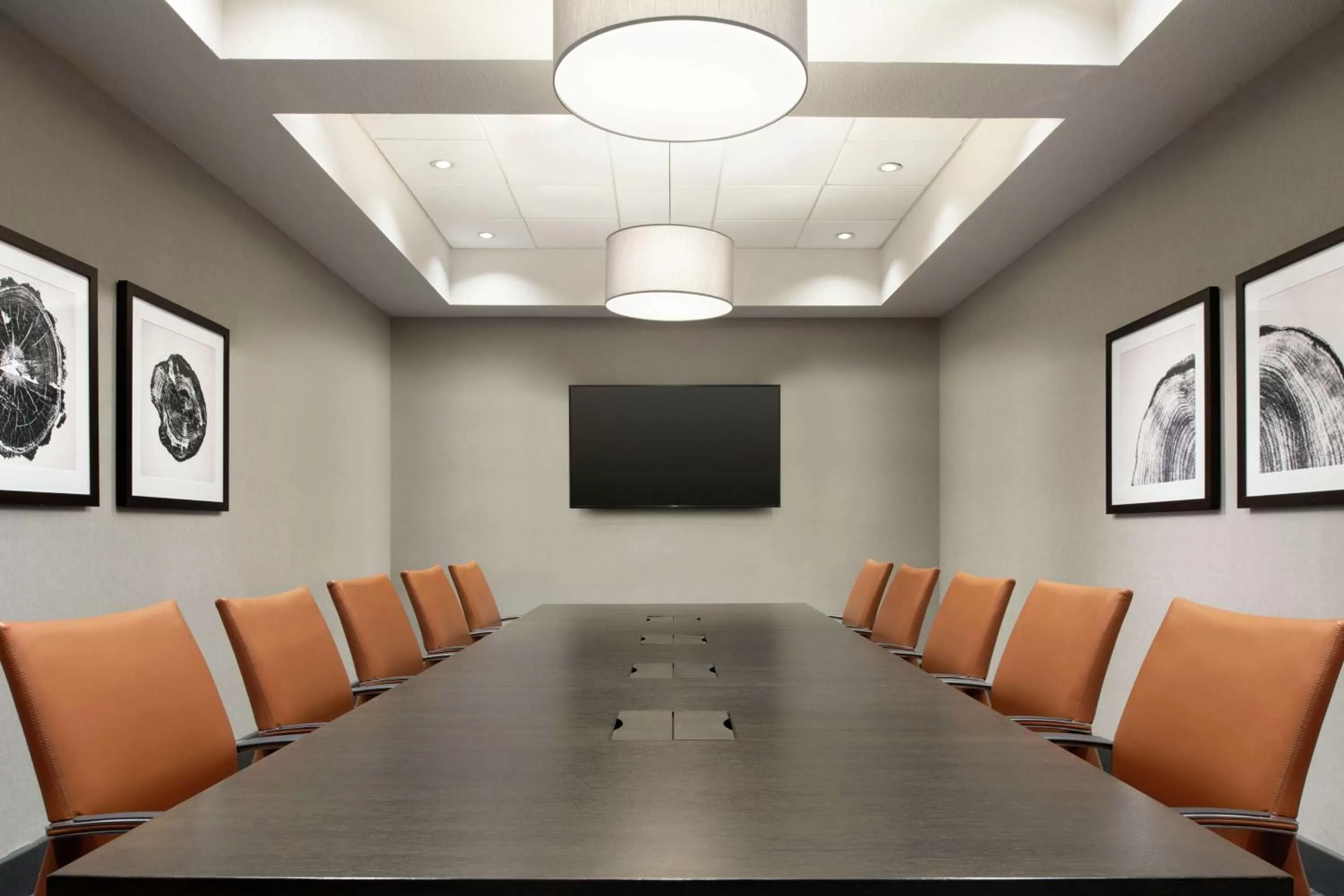 Meeting/conference room in Embassy Suites by Hilton Indianapolis Downtown