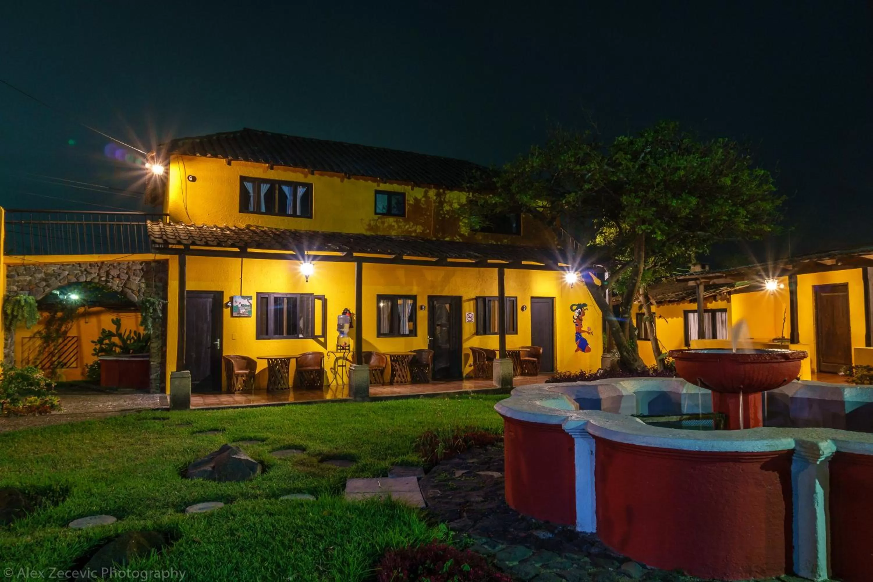 View (from property/room), Property Building in Hotel Toliman