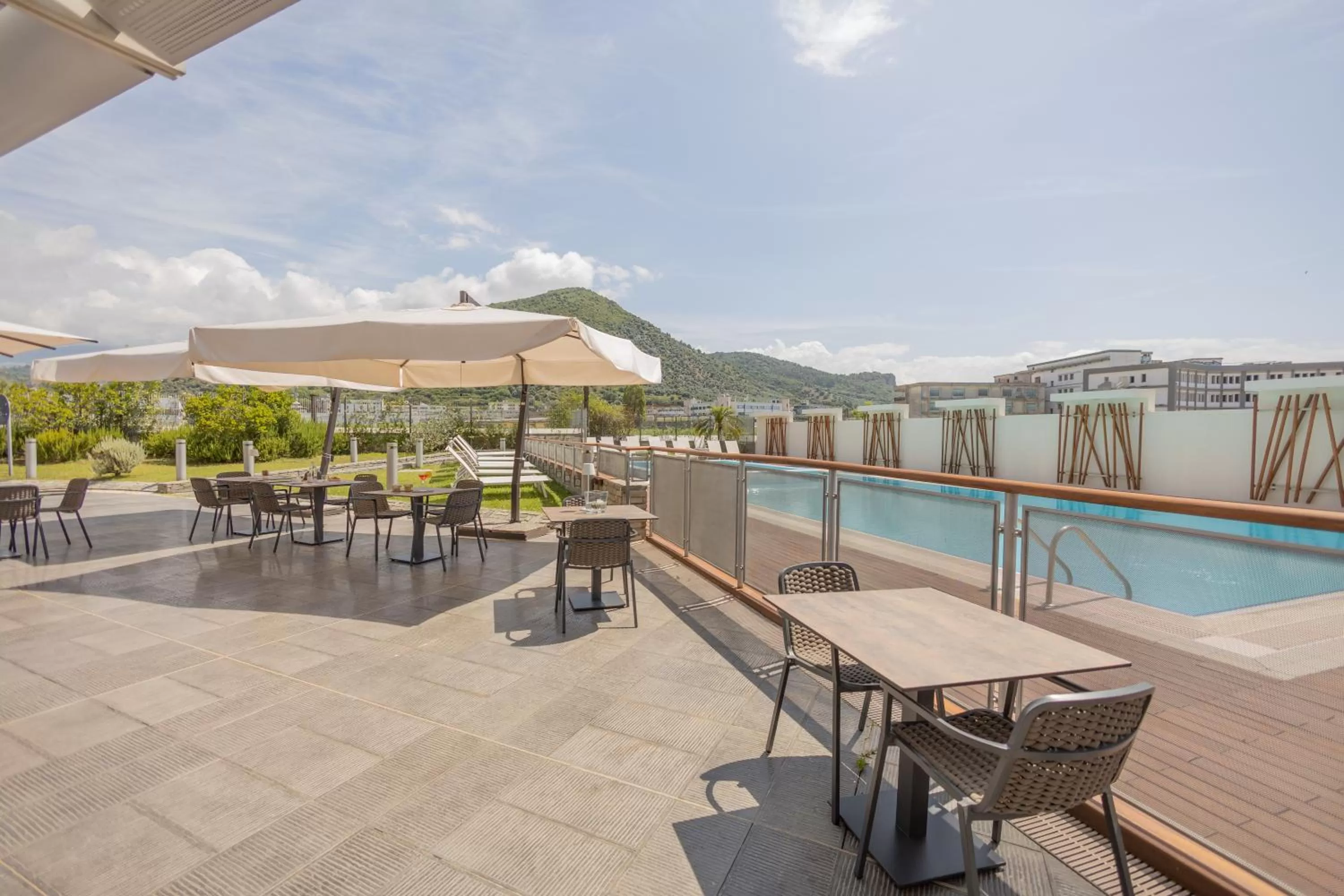 Garden in Novotel Salerno Est Arechi