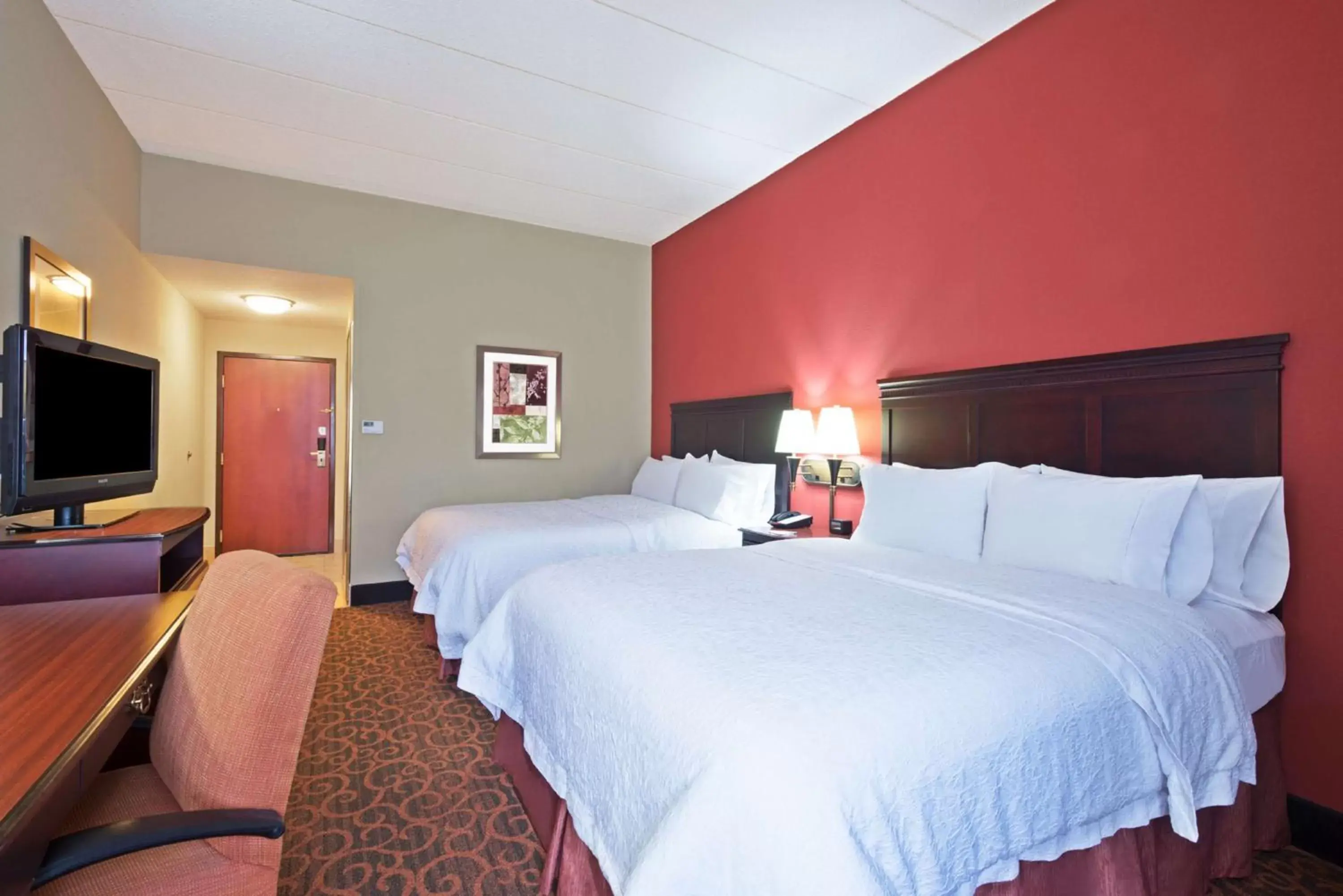 Queen Room with Two Queen Beds in Hampton Inn Winfield Teays Valley Queen Room with Two Queen Beds in Hampton Inn Winfield Teays Valley