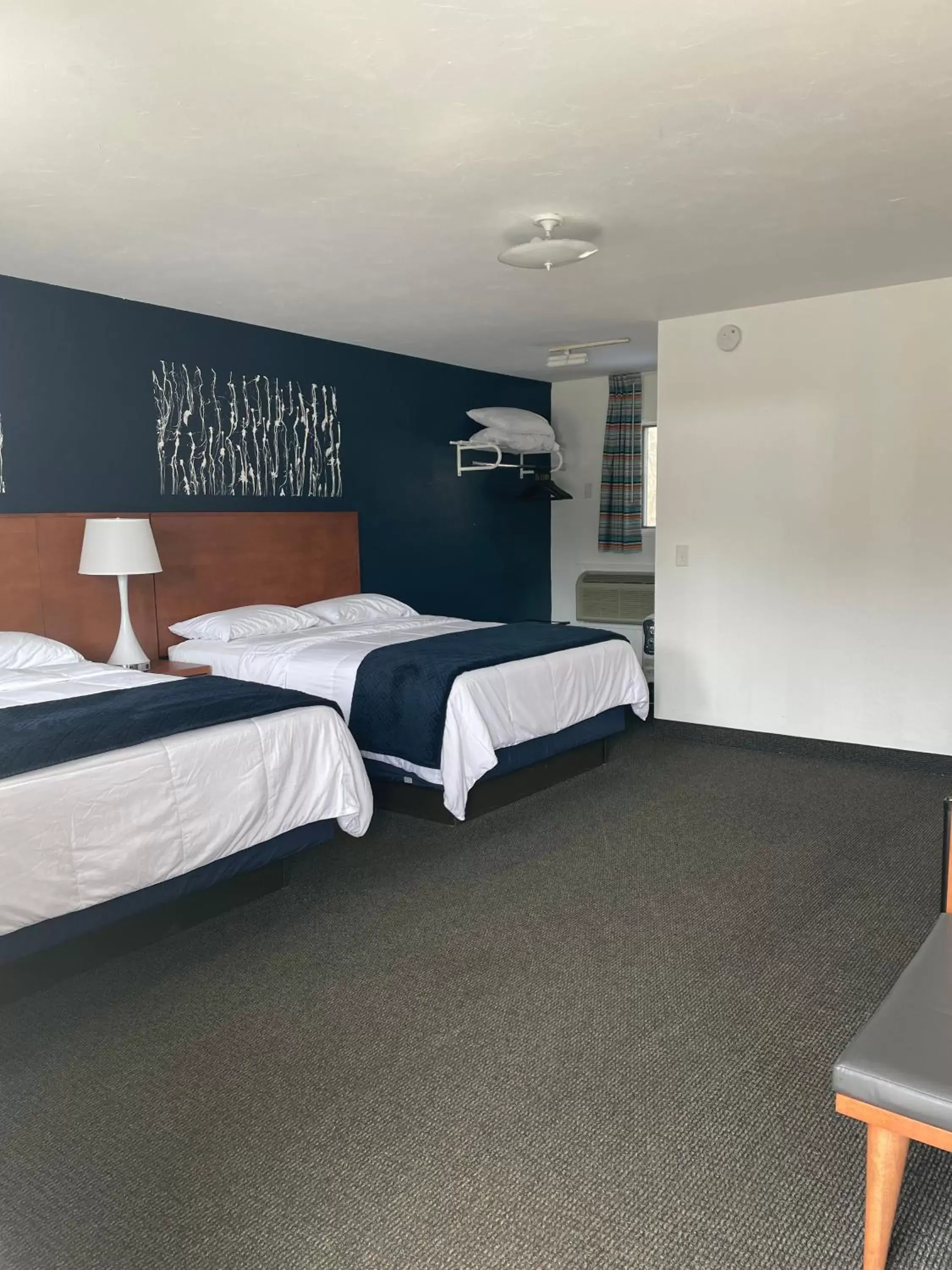 Deluxe Queen Room with Two Queen Beds in Starlite Resort Deluxe Queen Room with Two Queen Beds in Starlite Resort