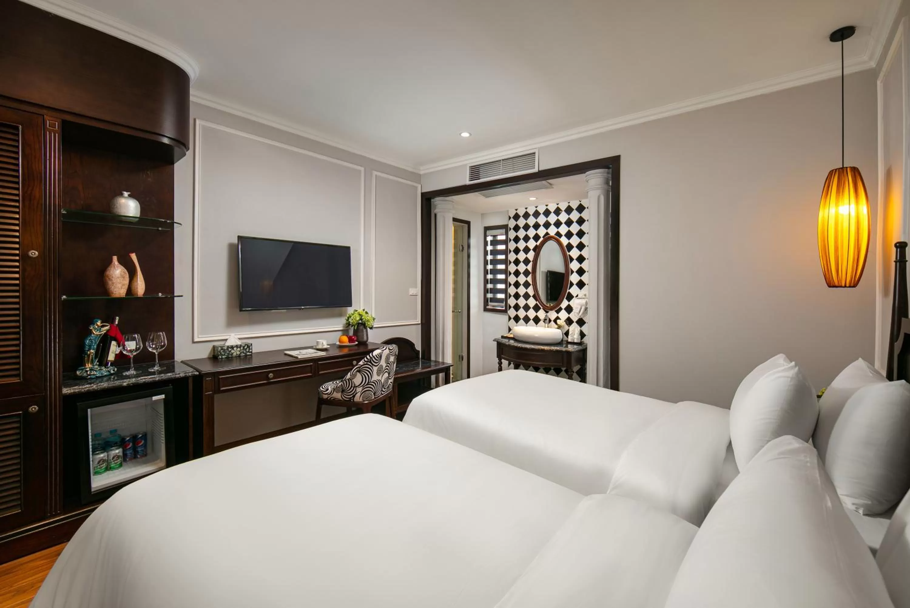 Bed in Salute Premium Hotel & Spa