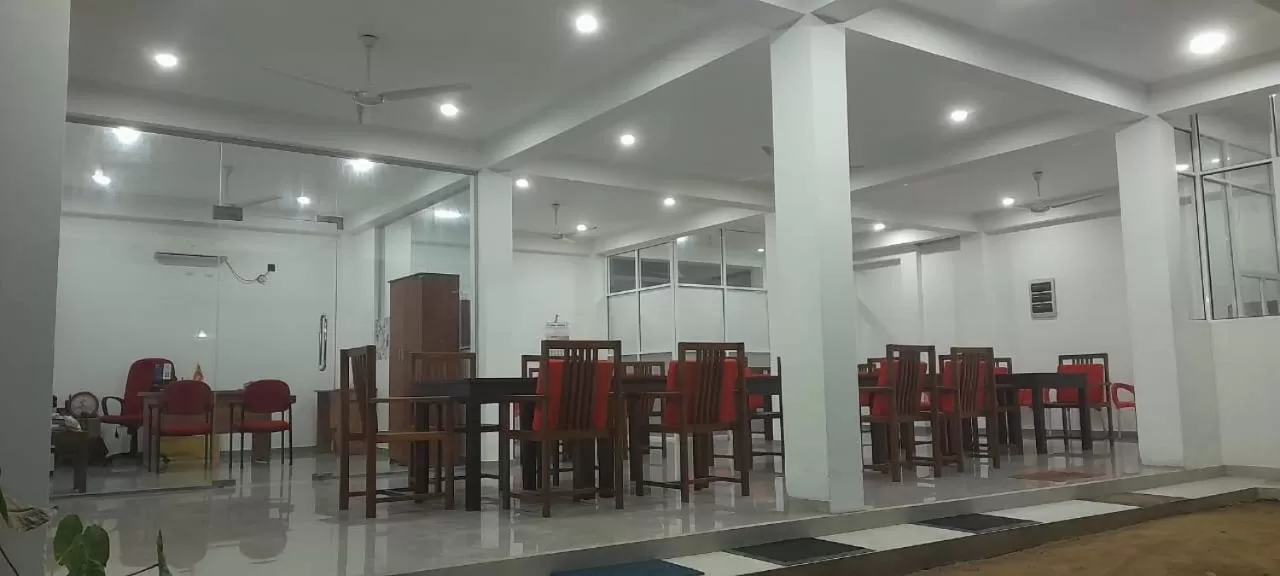 Restaurant/Places to Eat in Mirissa Village MIRISSA