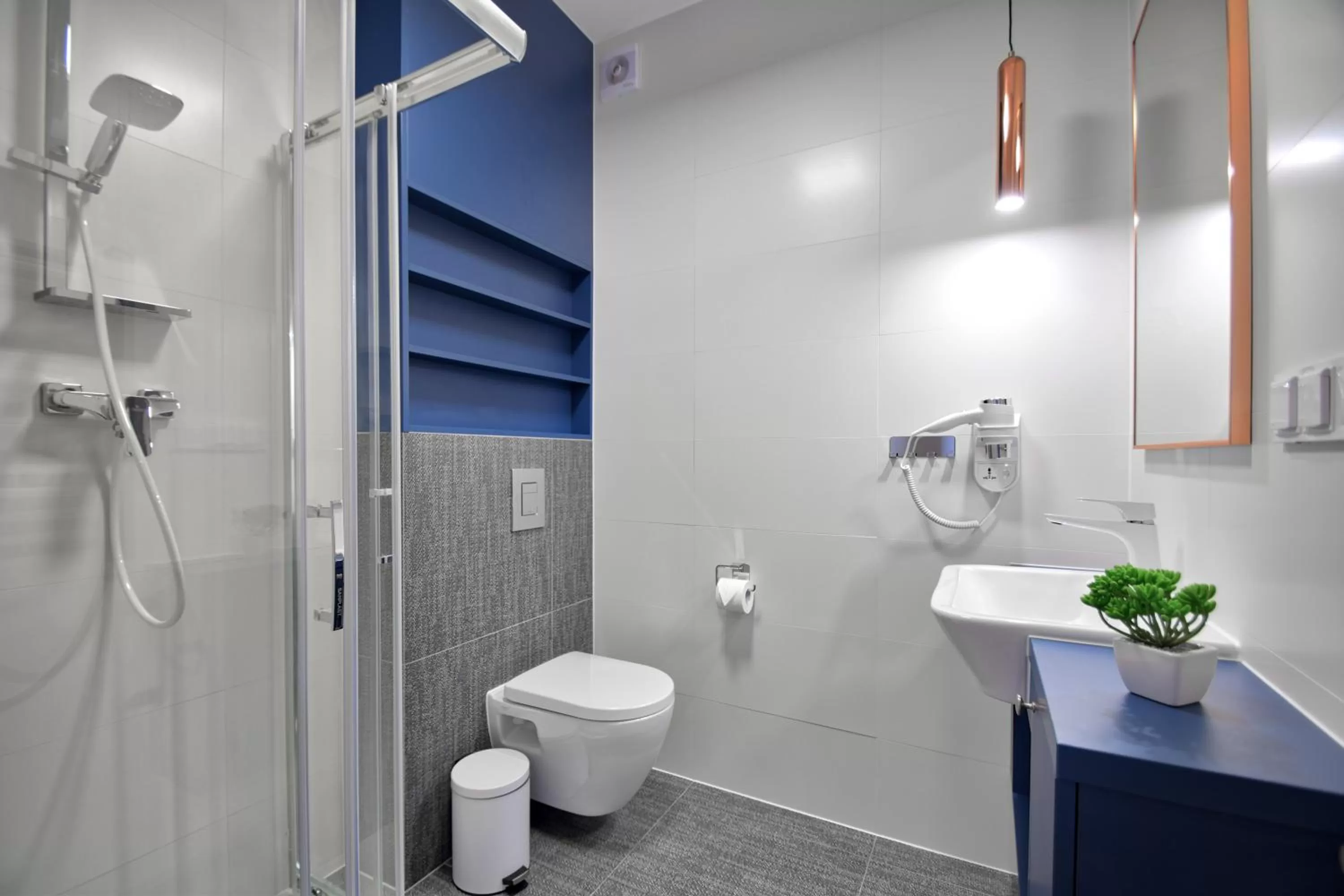 Shower, Bathroom in Savana Resort Mielno