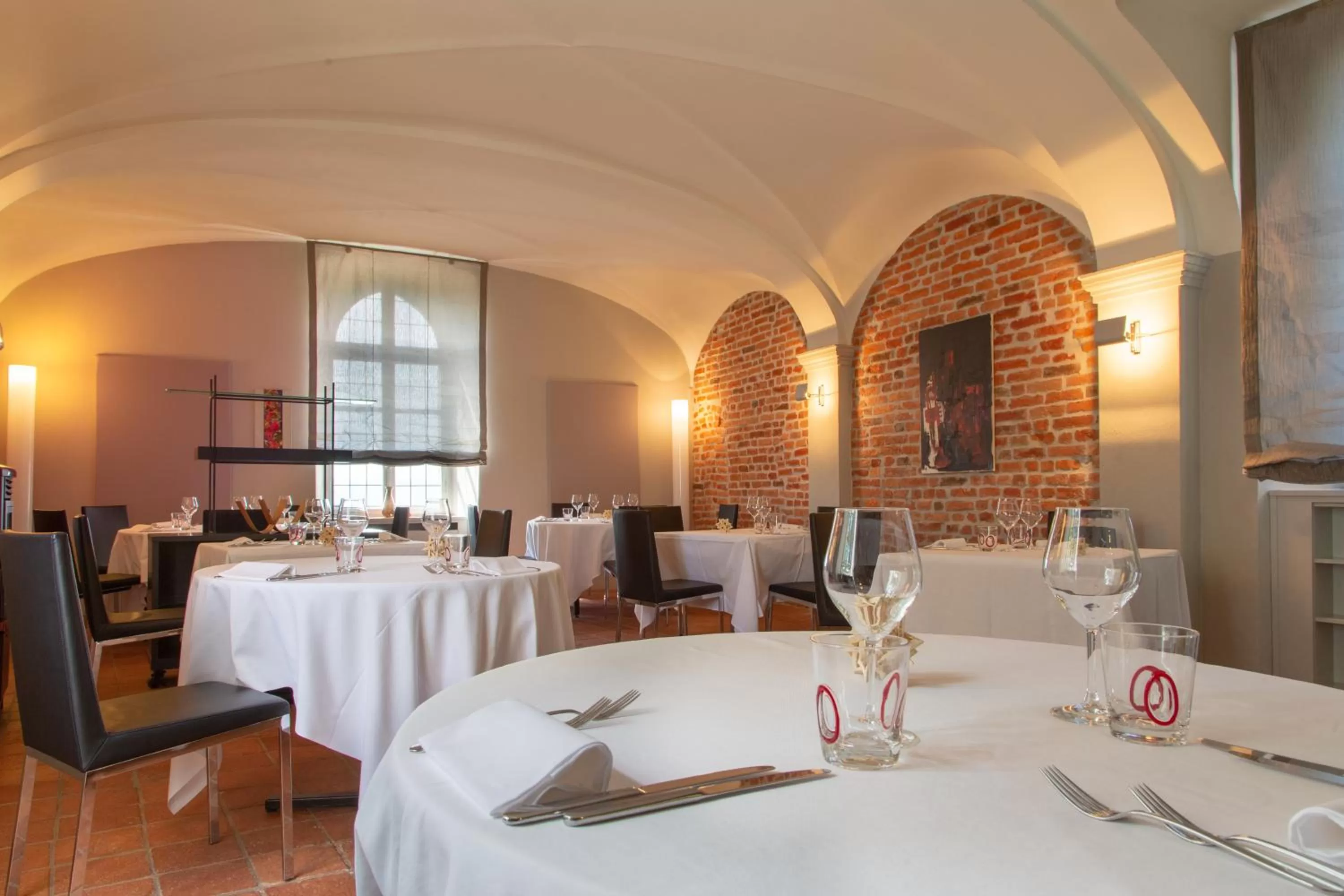 Restaurant/places to eat in Hotel Castello di Santa Vittoria
