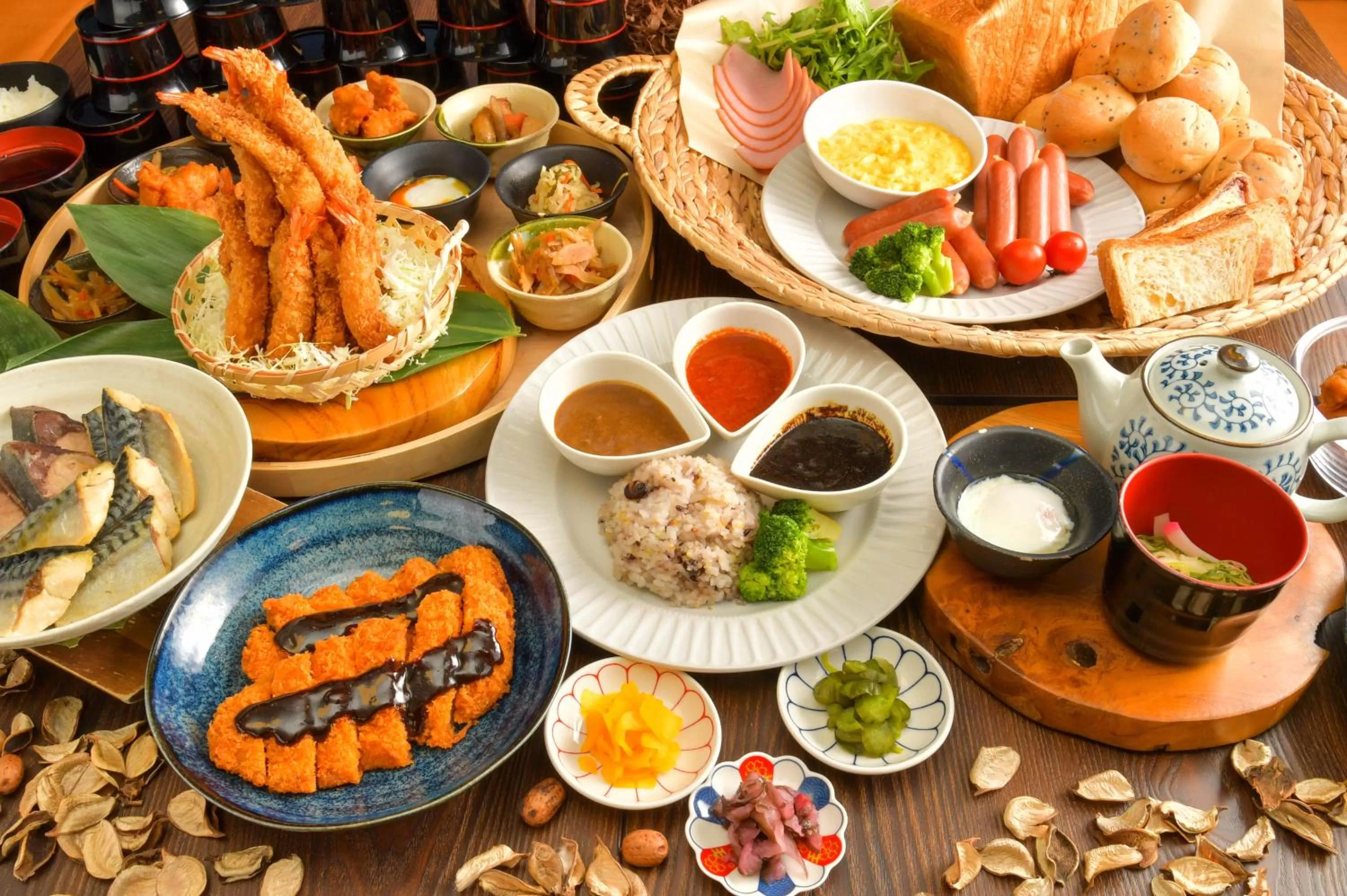 Buffet breakfast in Sanco Inn Nagoya - Shinkansenguchi