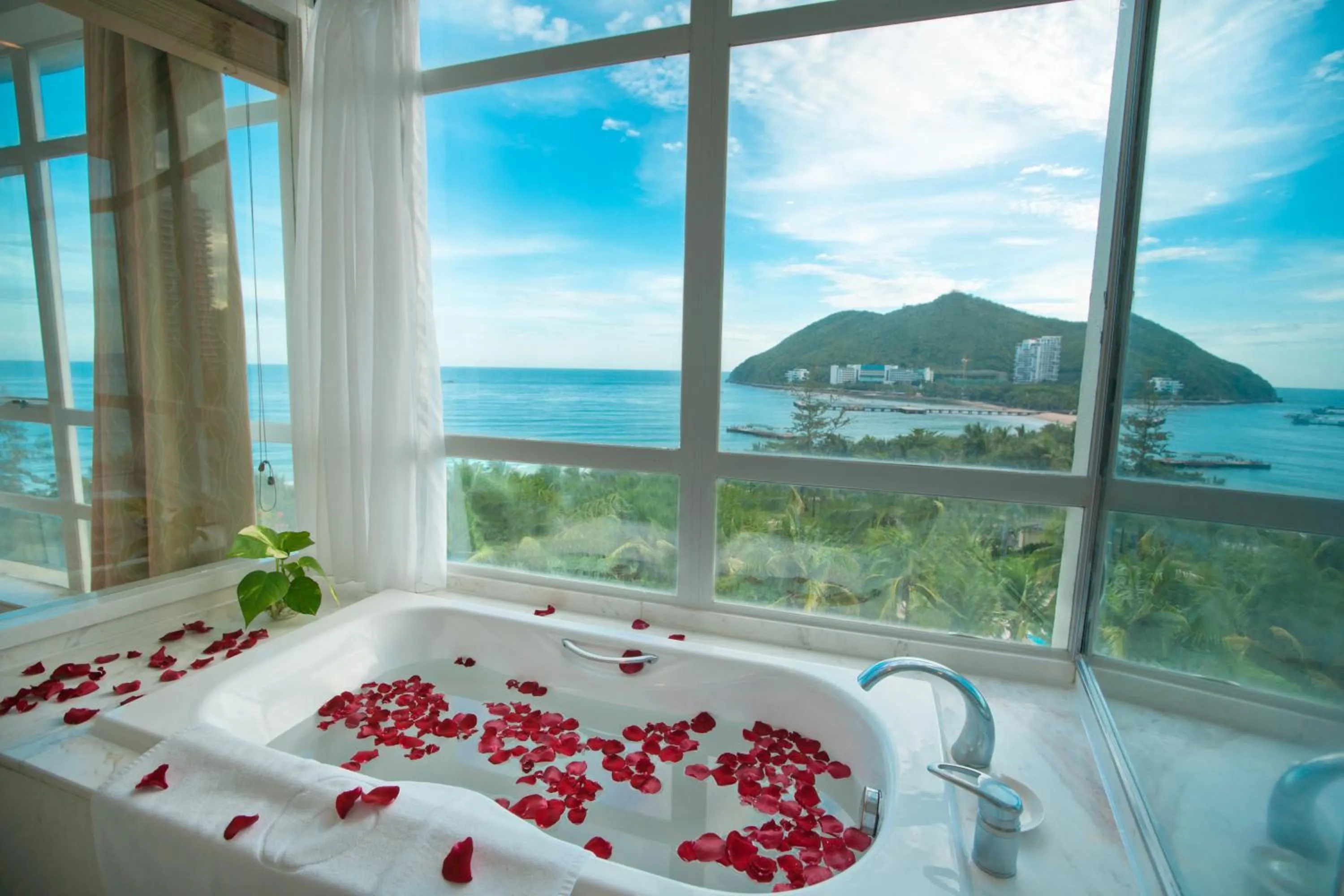 Bathroom in Sunshine Resort Intime Sanya