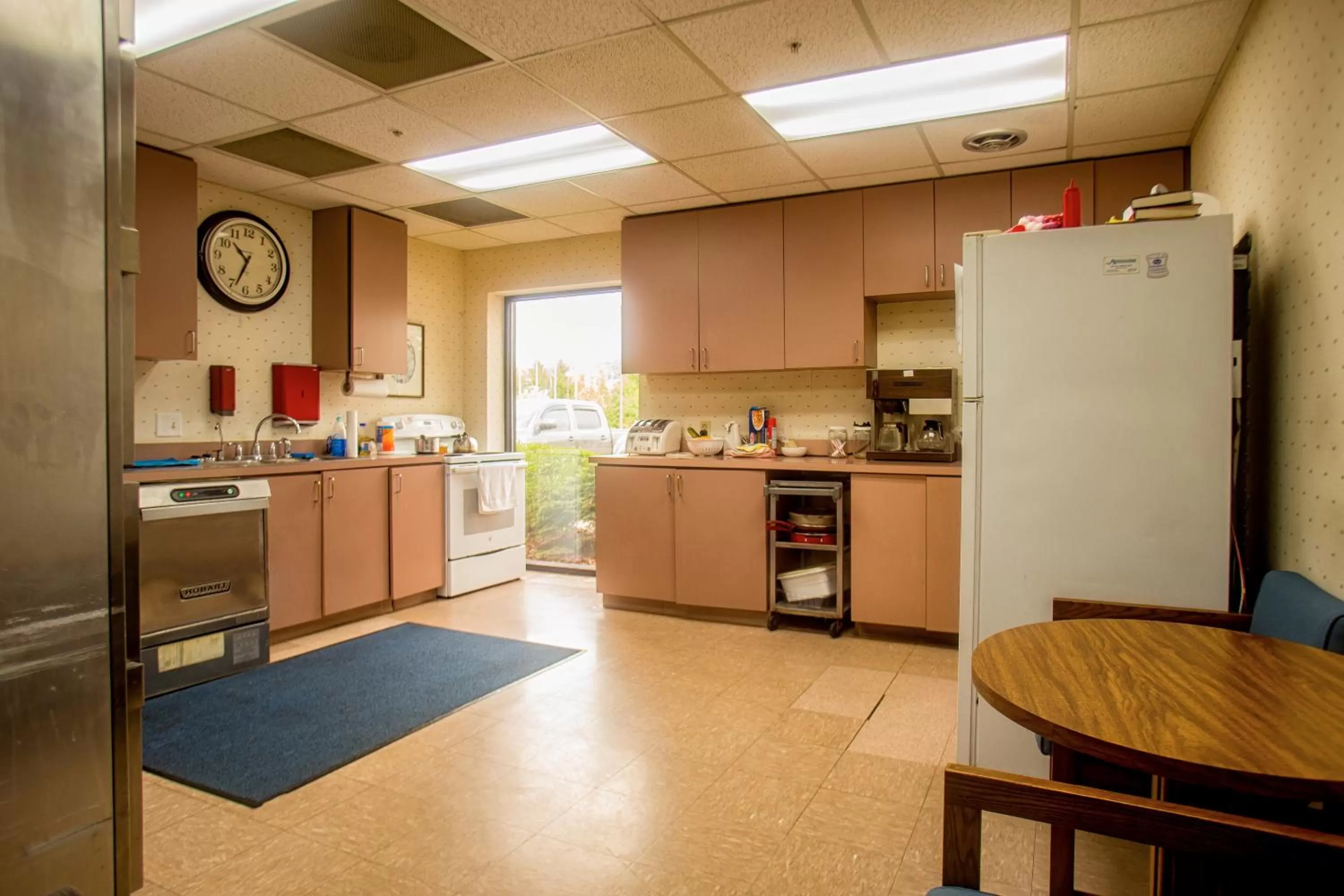 Kitchen or kitchenette in Lafayette Inn