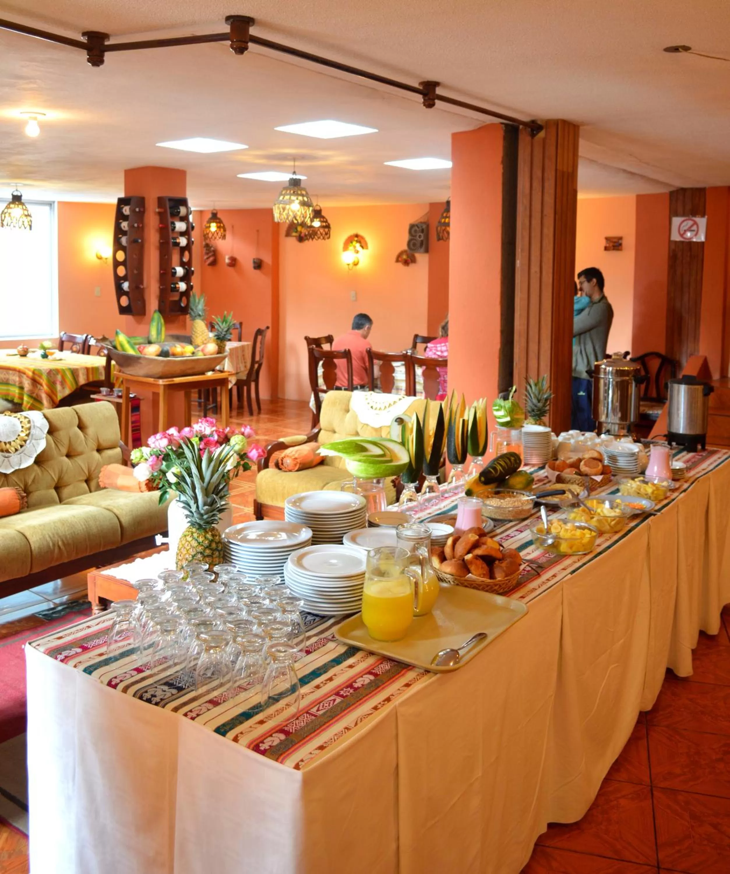 Food and drinks in Hotel Donde Ivan