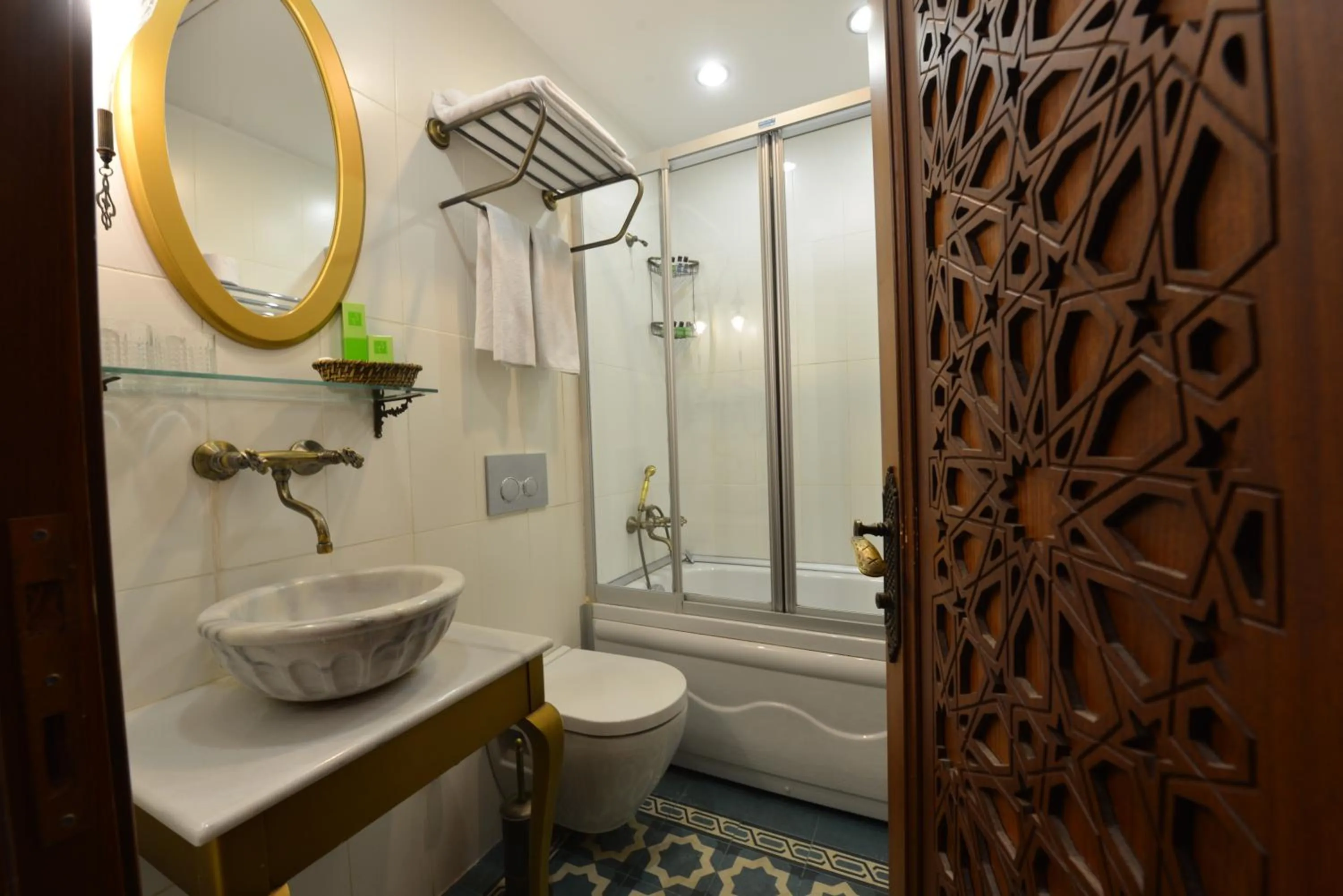 Bathroom in Merial Hotel Sultanahmet