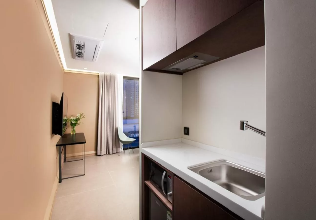 Photo of the whole room in Park Marine Hotel