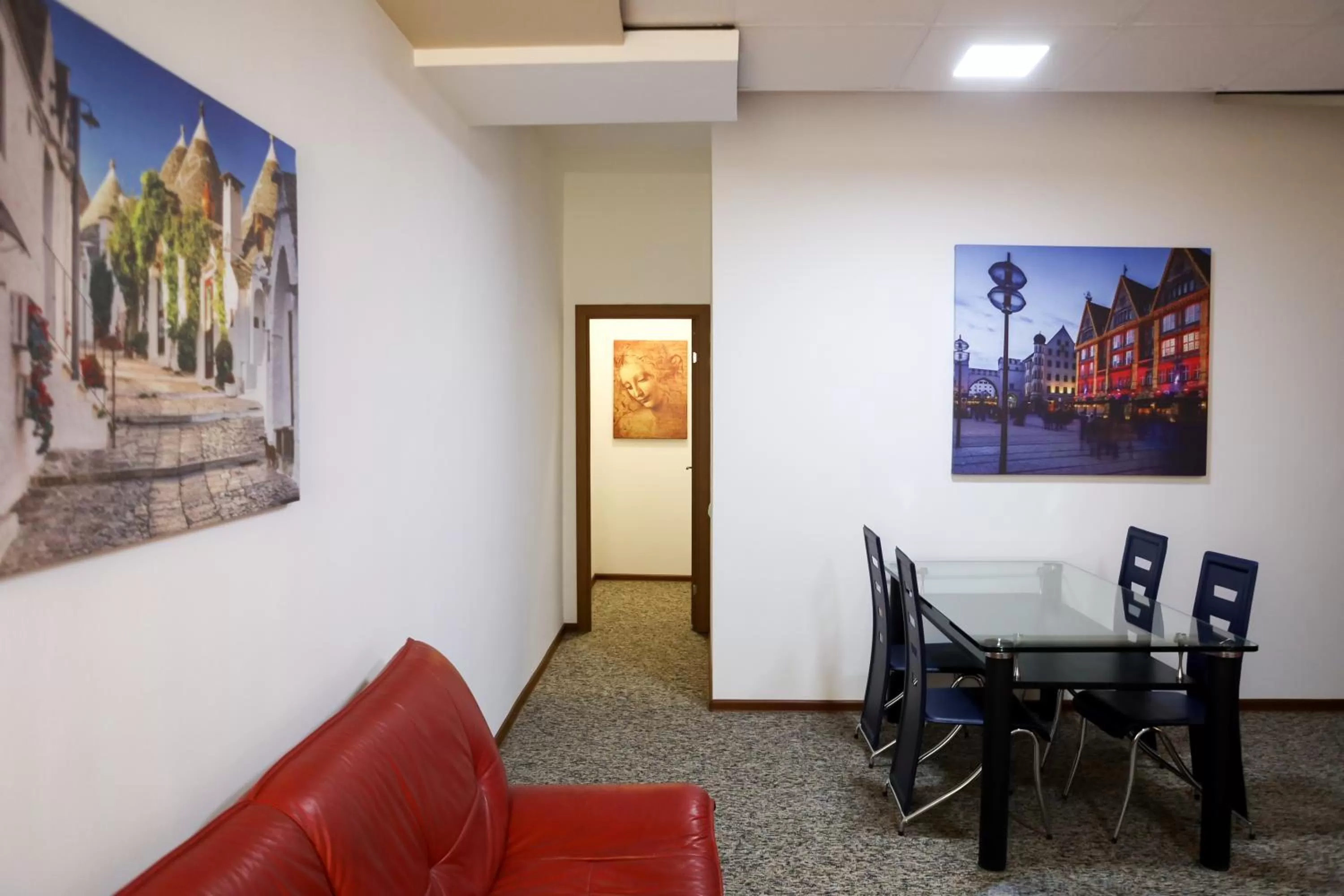 Dining Area in NO PROBLEM