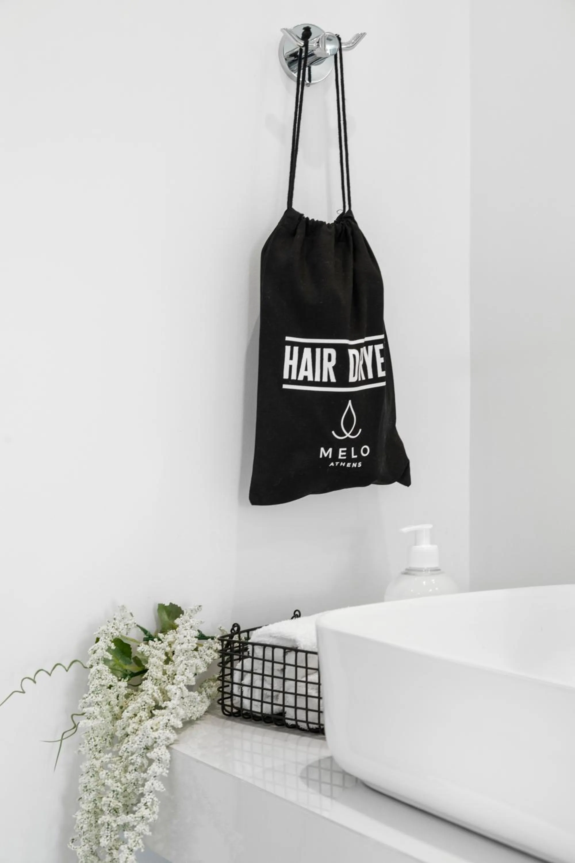 Bathroom in Melo Athens