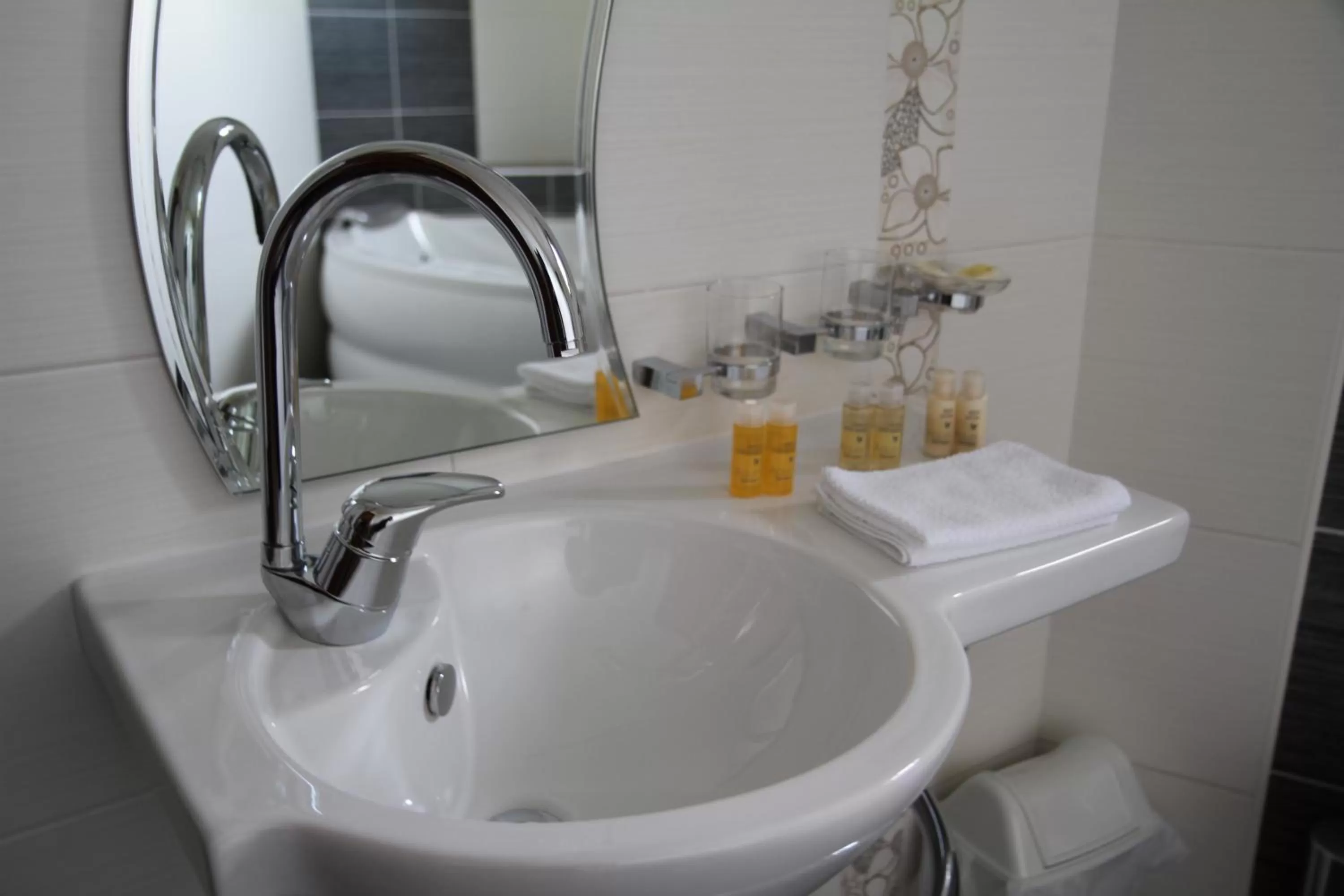 Bathroom in Hotel Trebjesa