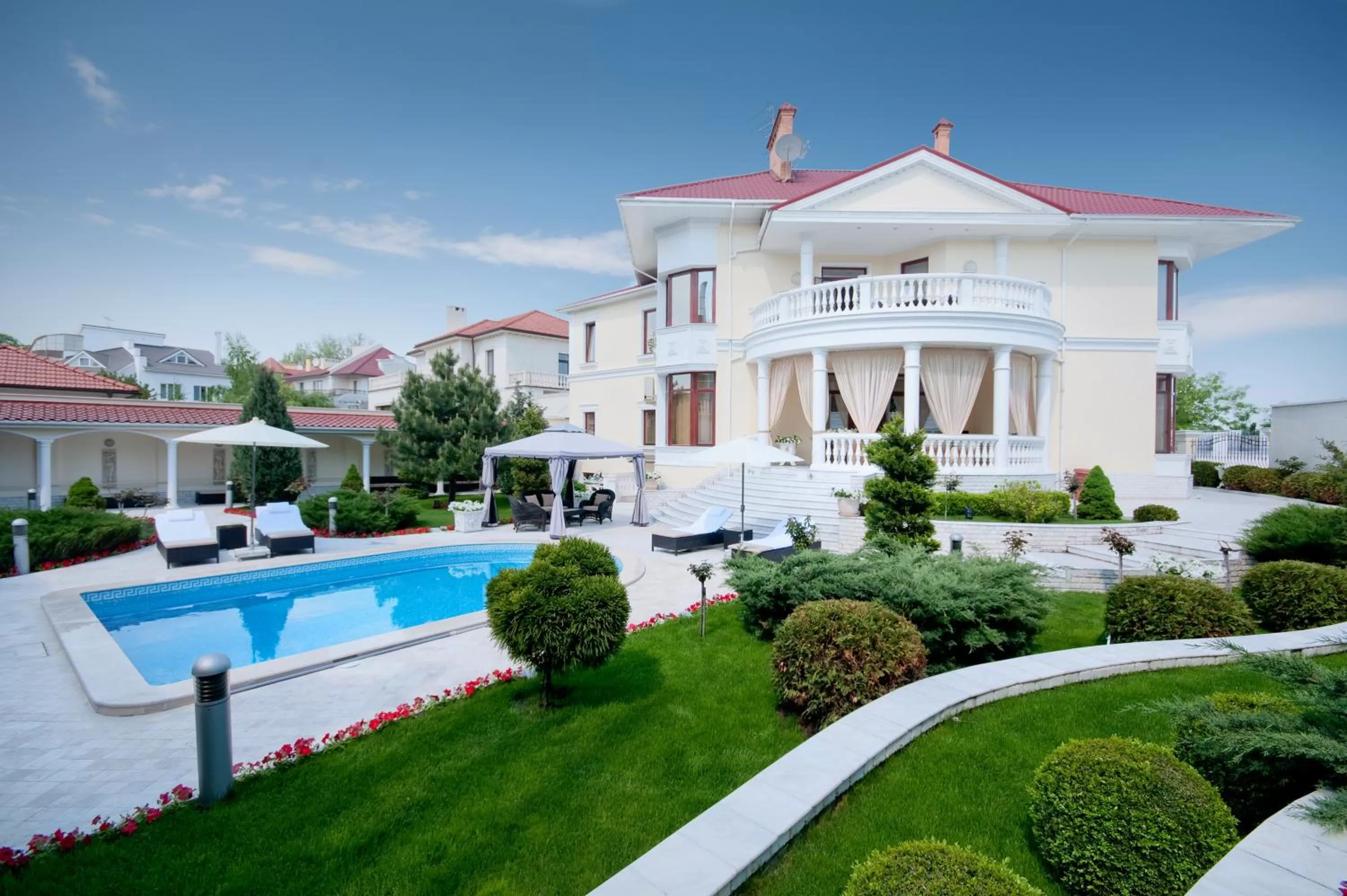 Decorative detail, Property Building in Villa le Premier Maestro